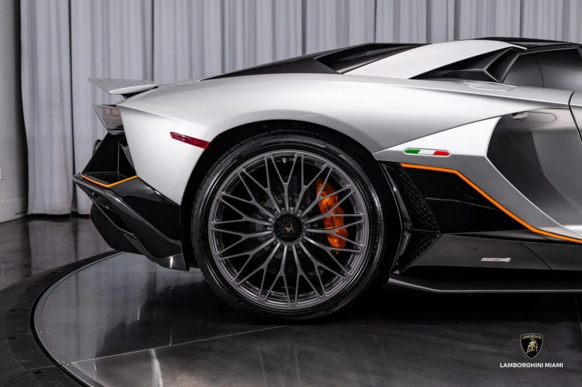 mph043_338176759_13da910fe17437e1e63777cb2a1c85de_b5df36f4a6