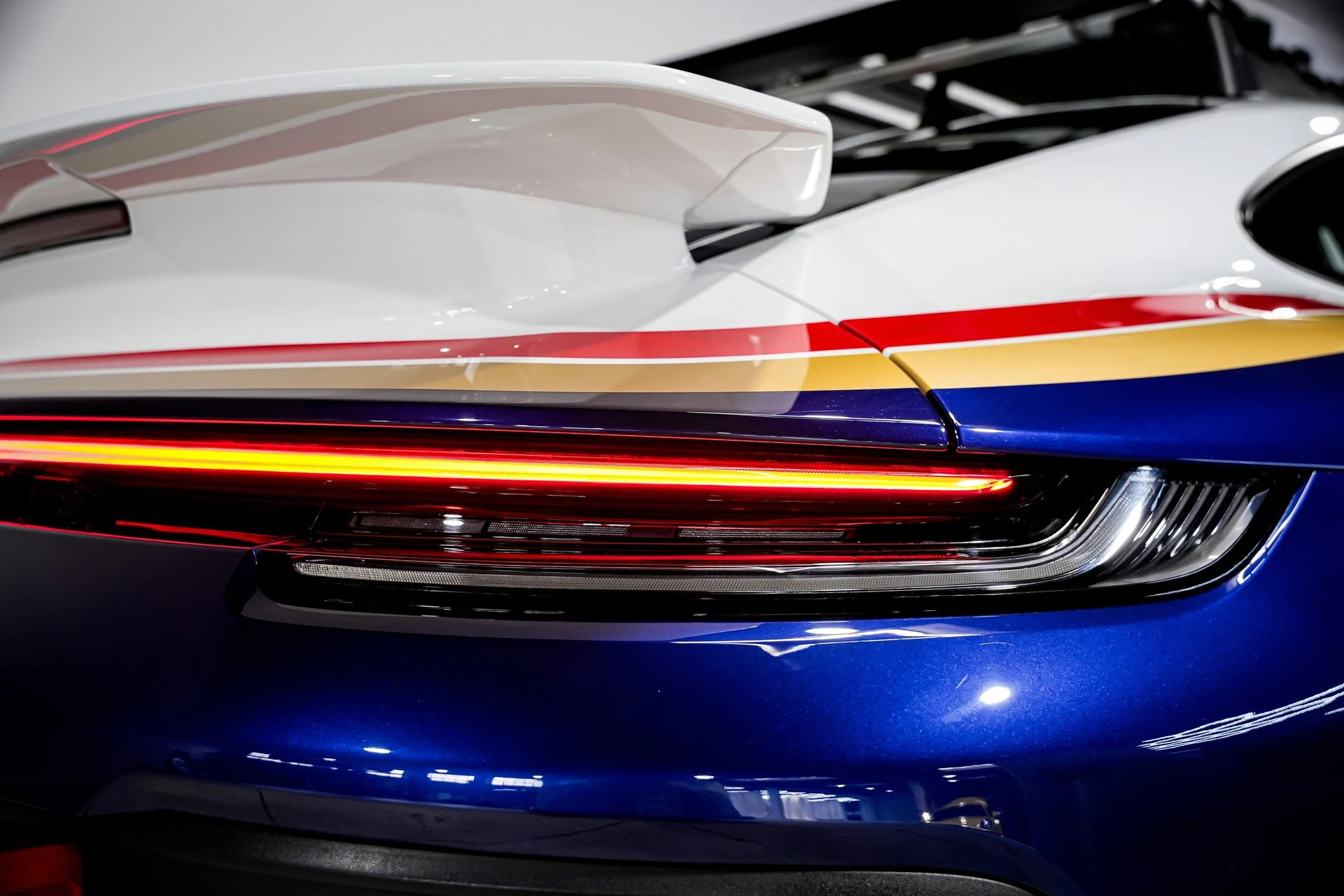 mph043_3386984223_0261aad1885f4b5c67345cabb30e1400x_47059ba8e0