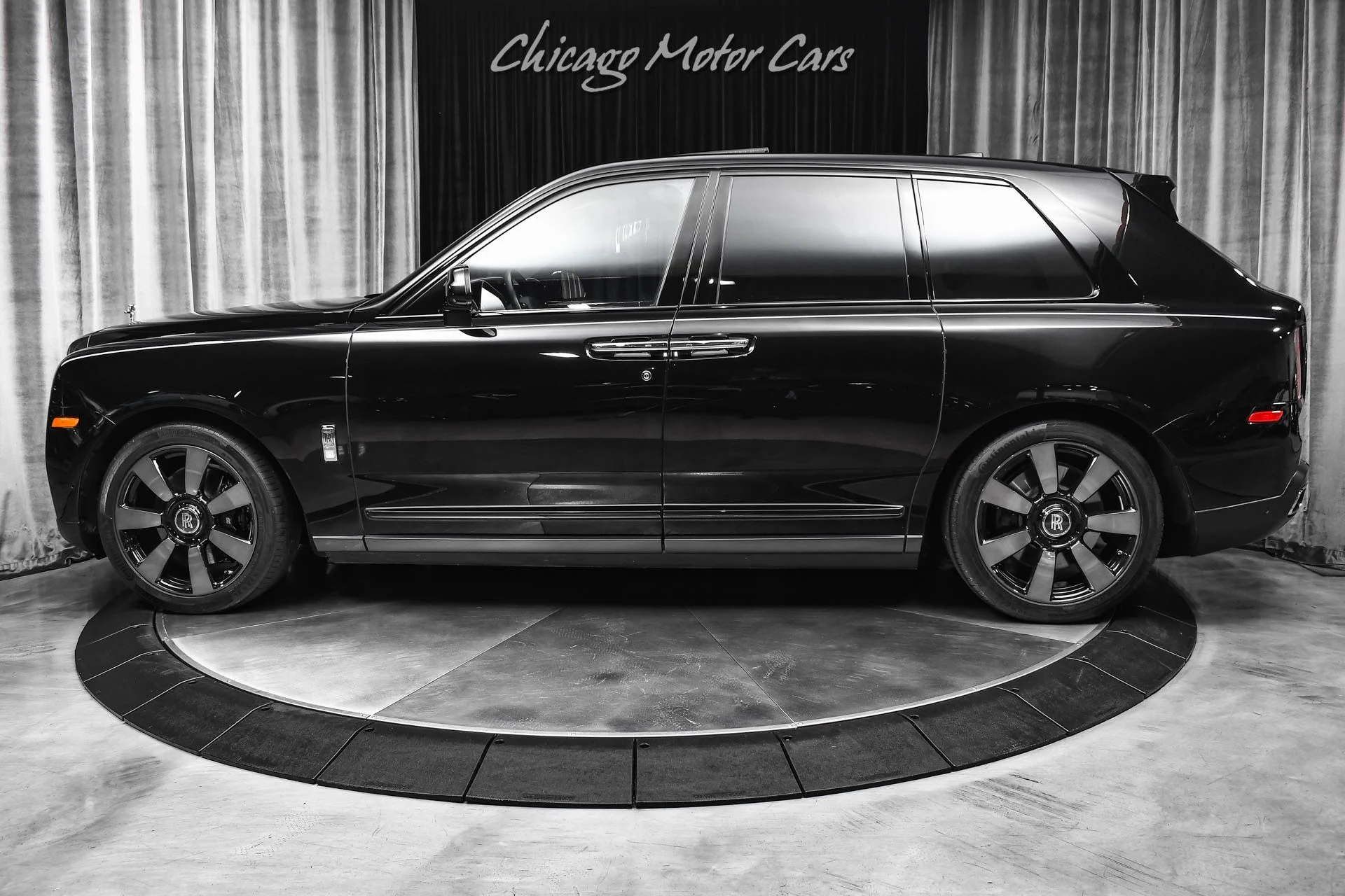 mph043_3404172815_13493_p44_l_2ec17da0bf