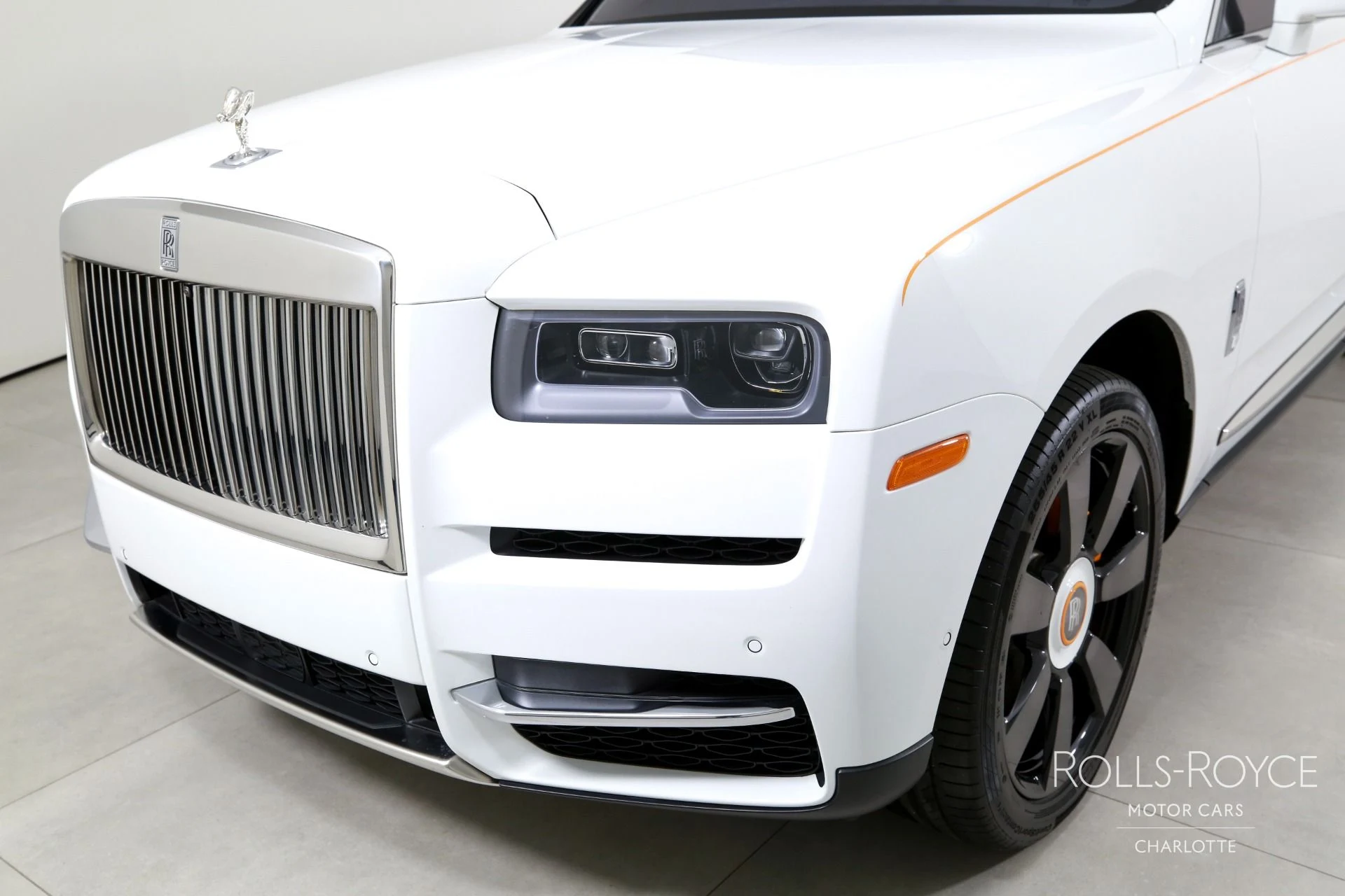 mph043_3435732364_Used_2020_Rolls_Royce_Cullinan_1778686897_0fb301ebdf