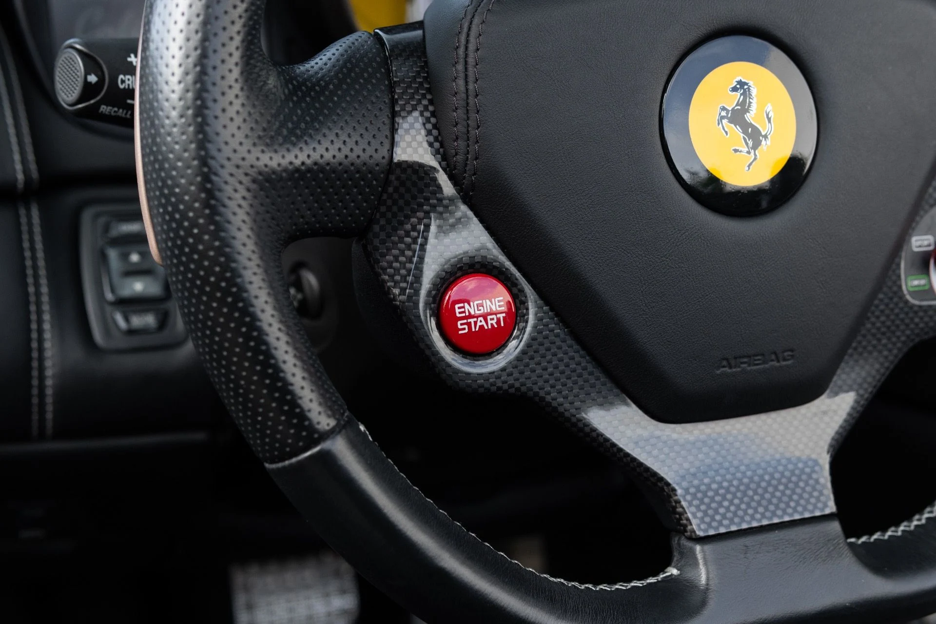 mph043_3453004360_Used_2014_Ferrari_California_1774924910_6979c7a33b