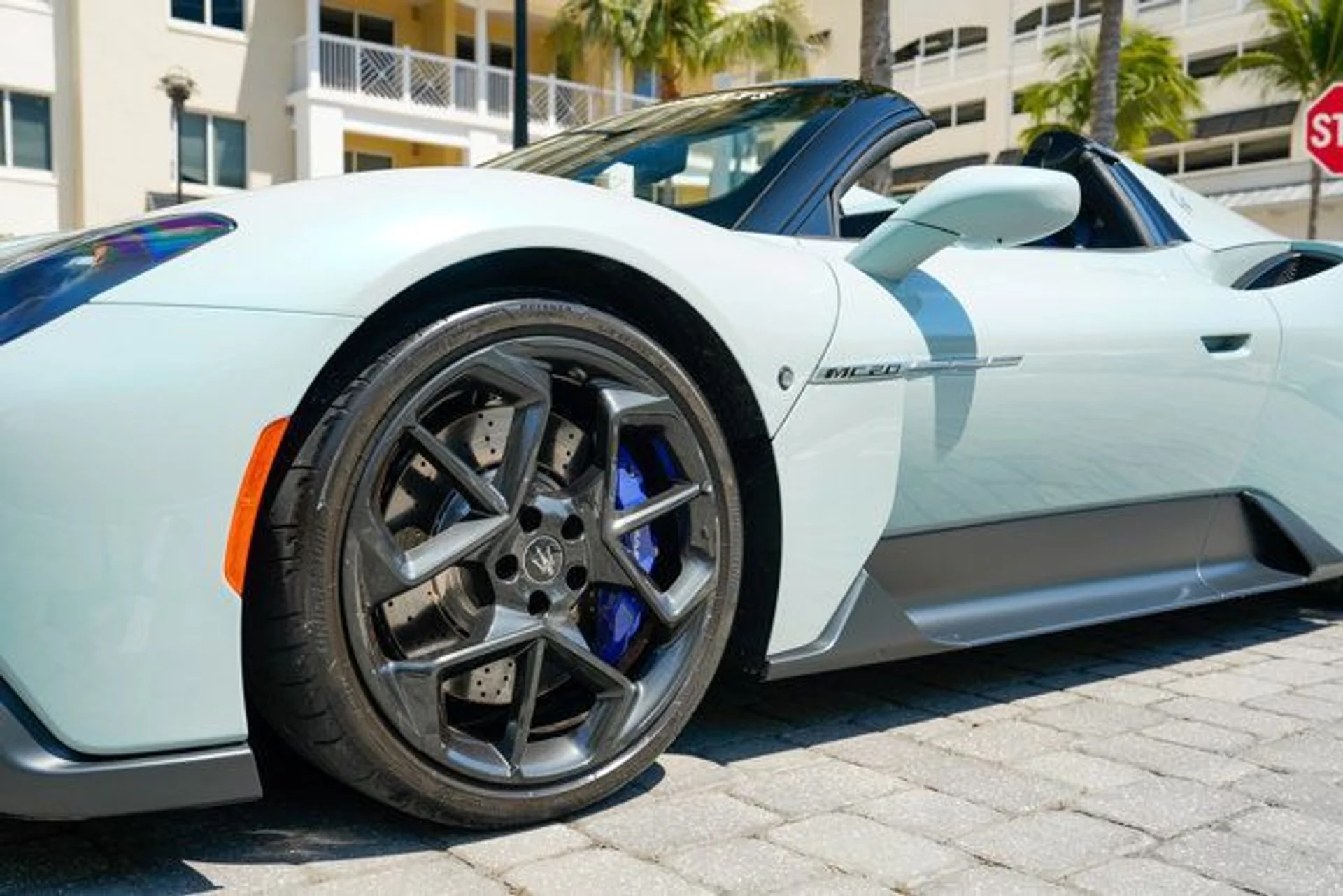 mph043_3474556896_22997717_44_640_21bd655583