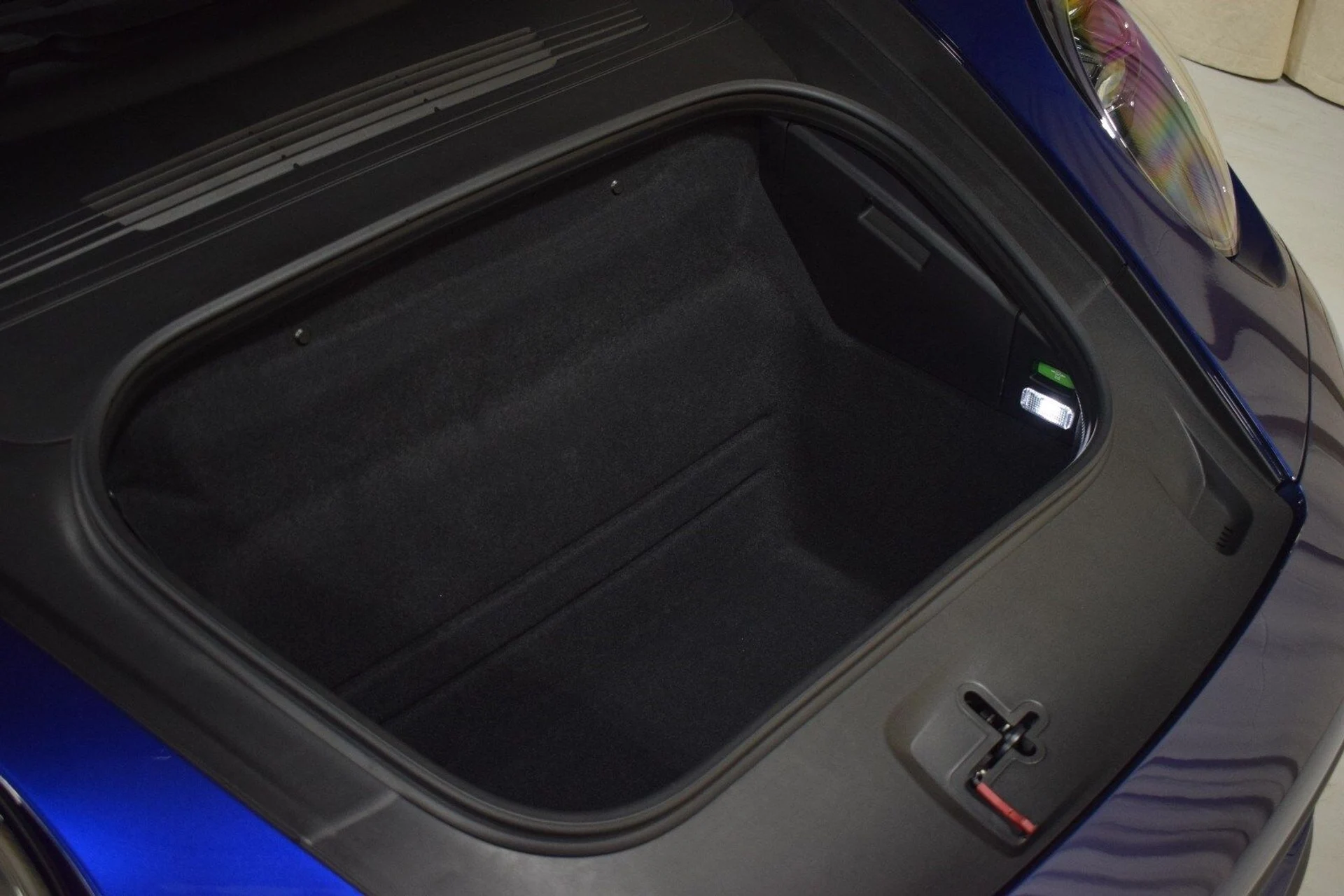 mph043_3476542047_7ae60a0721f0417c2812855c0317e931x_bb0f355ac9