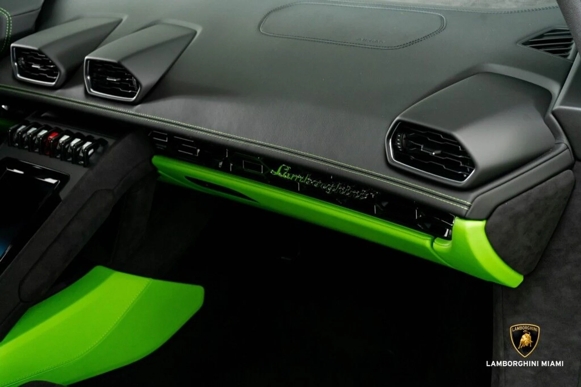 mph043_3502418177_fc8c2d47de9073878eacbabdfa01d15c_5b80eee5a3