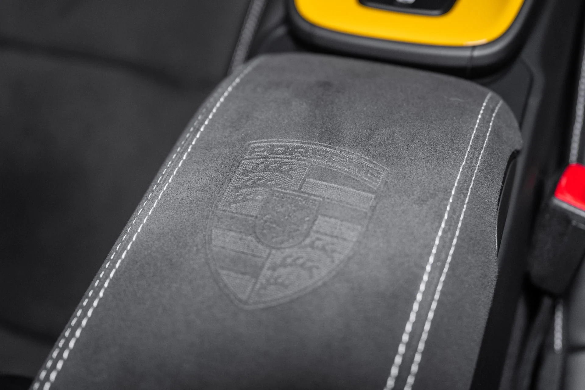 mph043_3523964408_Used_2022_Porsche_911_GT_3_1764089810_7f98aebf27