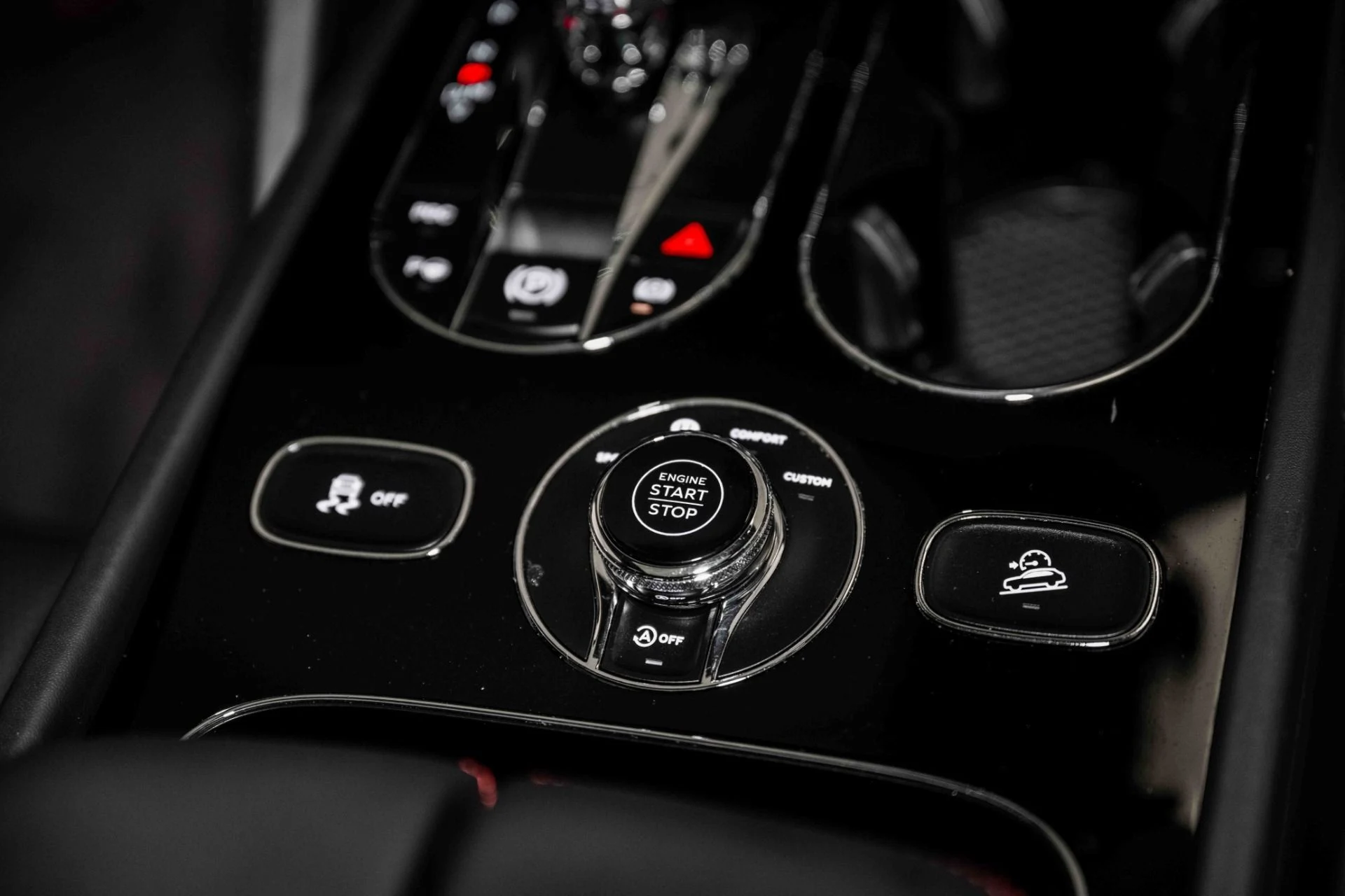 mph043_3568727722_Used_2022_Bentley_Bentayga_S_1725543345_5e44ca50b8