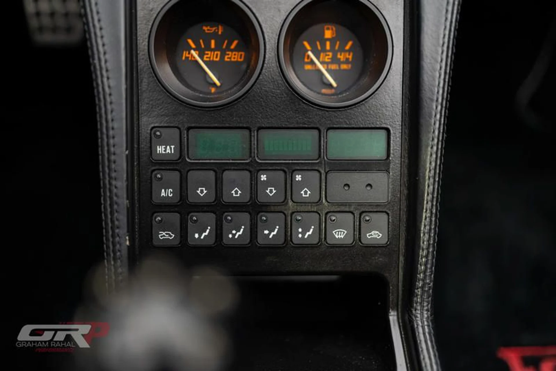 mph043_3570185175_8_C77_C934_40_F3_4736_9_A6_F_46_AD_89_C3784_E_d0d31f4381