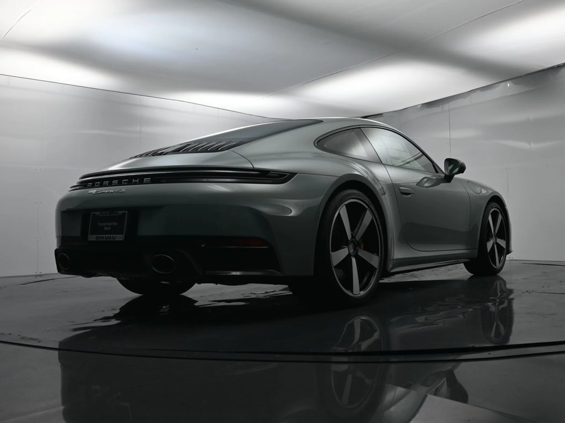 mph043_3575671498_50efa365e3093e782448f4c10b26cd54_d63162b000