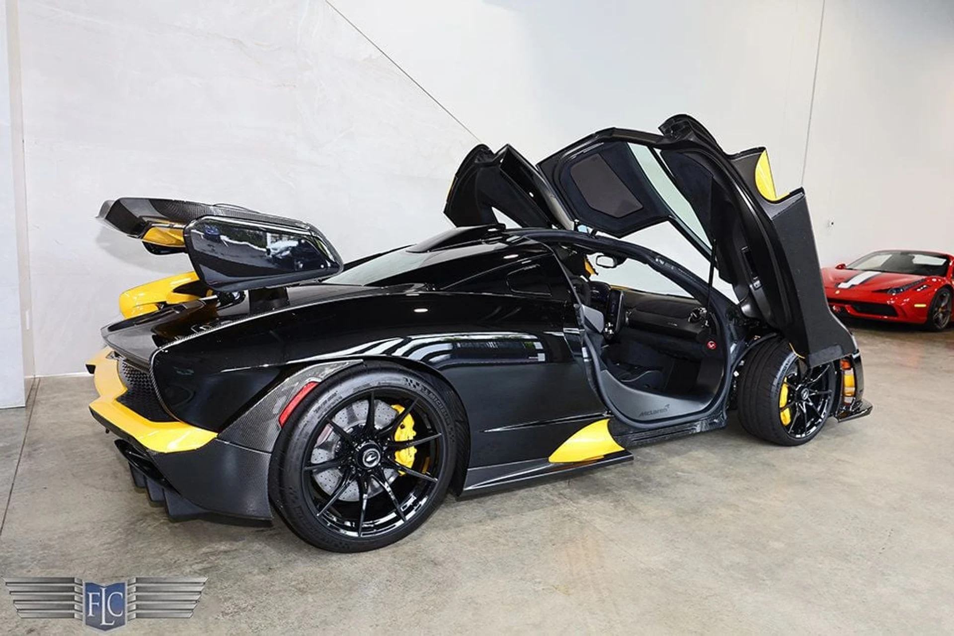 mph043_3576712462_used_2019_mclaren_senna_9689_22907327_44_1024_95bf1840c5