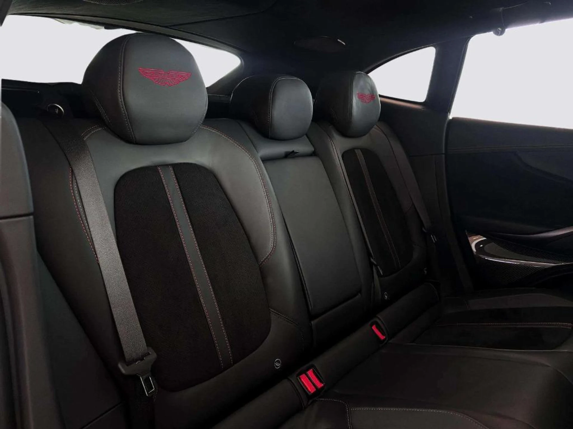 mph043_3579015372_2t_I7_S5c4jvn0_Xv9b_Dt_Exs_F_Jpm_B0_69187cb557