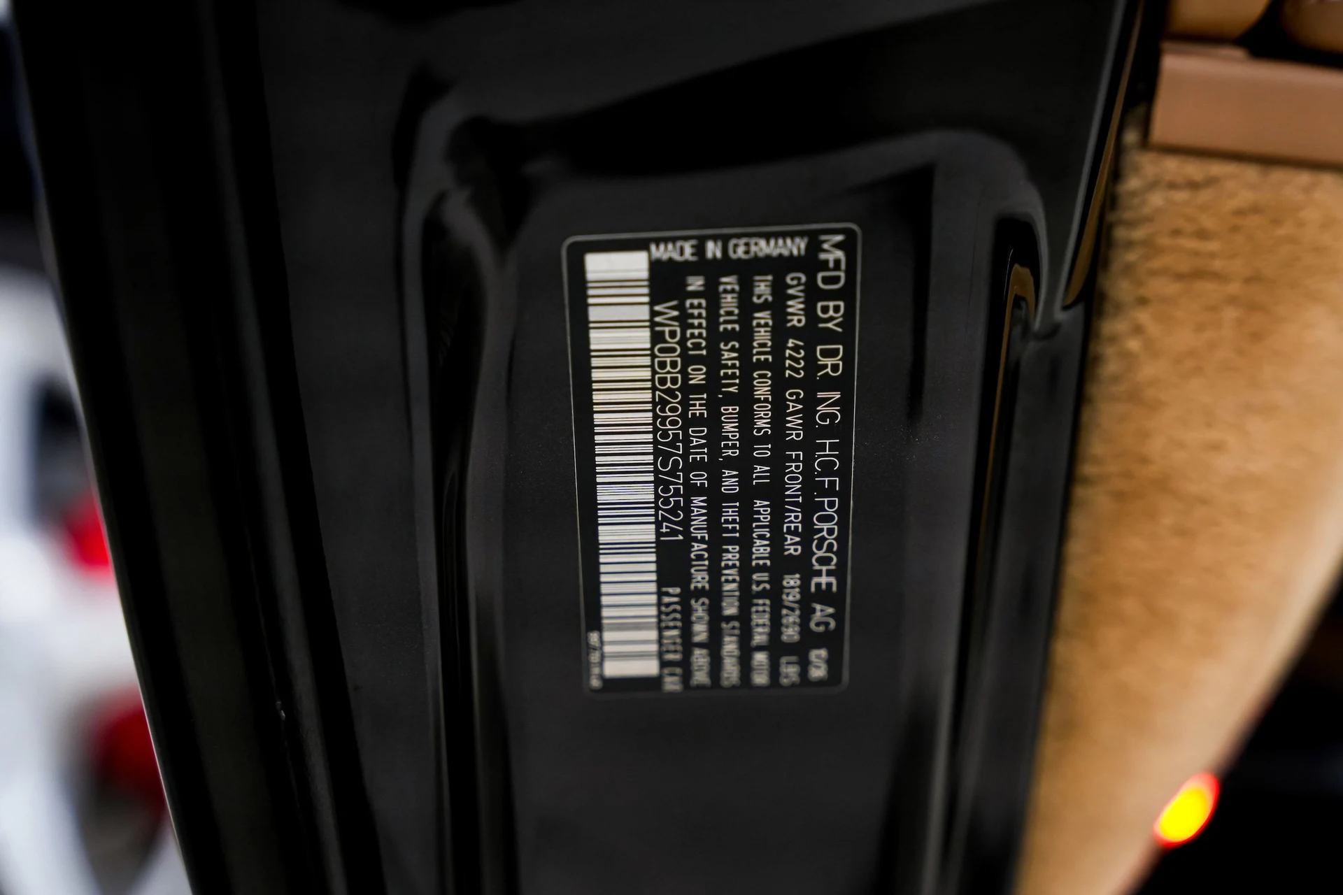 mph043_3581802341_68a472334e34d0fc5d76c93c19b32732x_93eda5c1cd