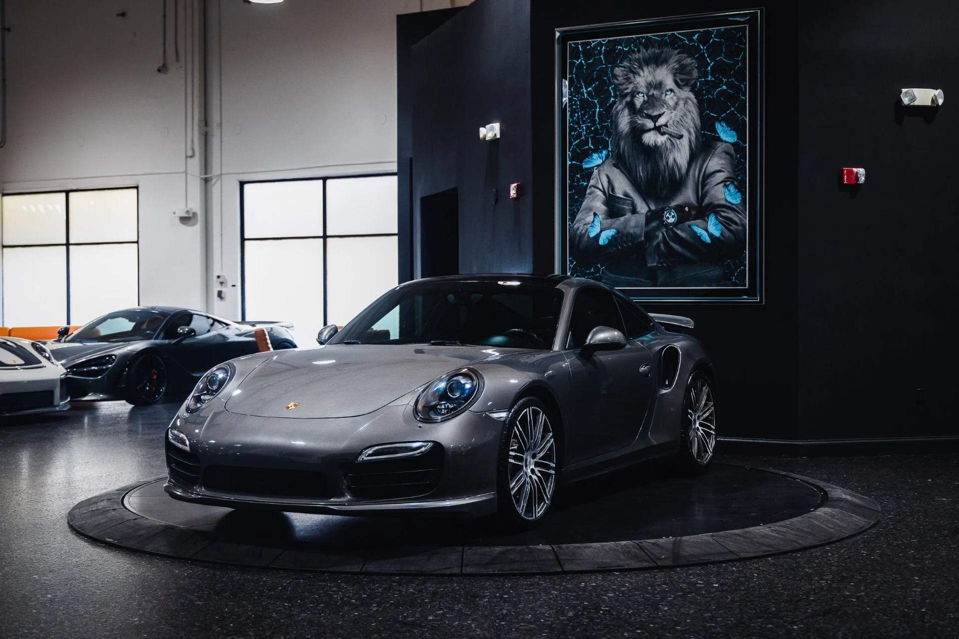 mph043_3610330684_Used_2014_Porsche_911_Turbo_1775101062_976b2de022