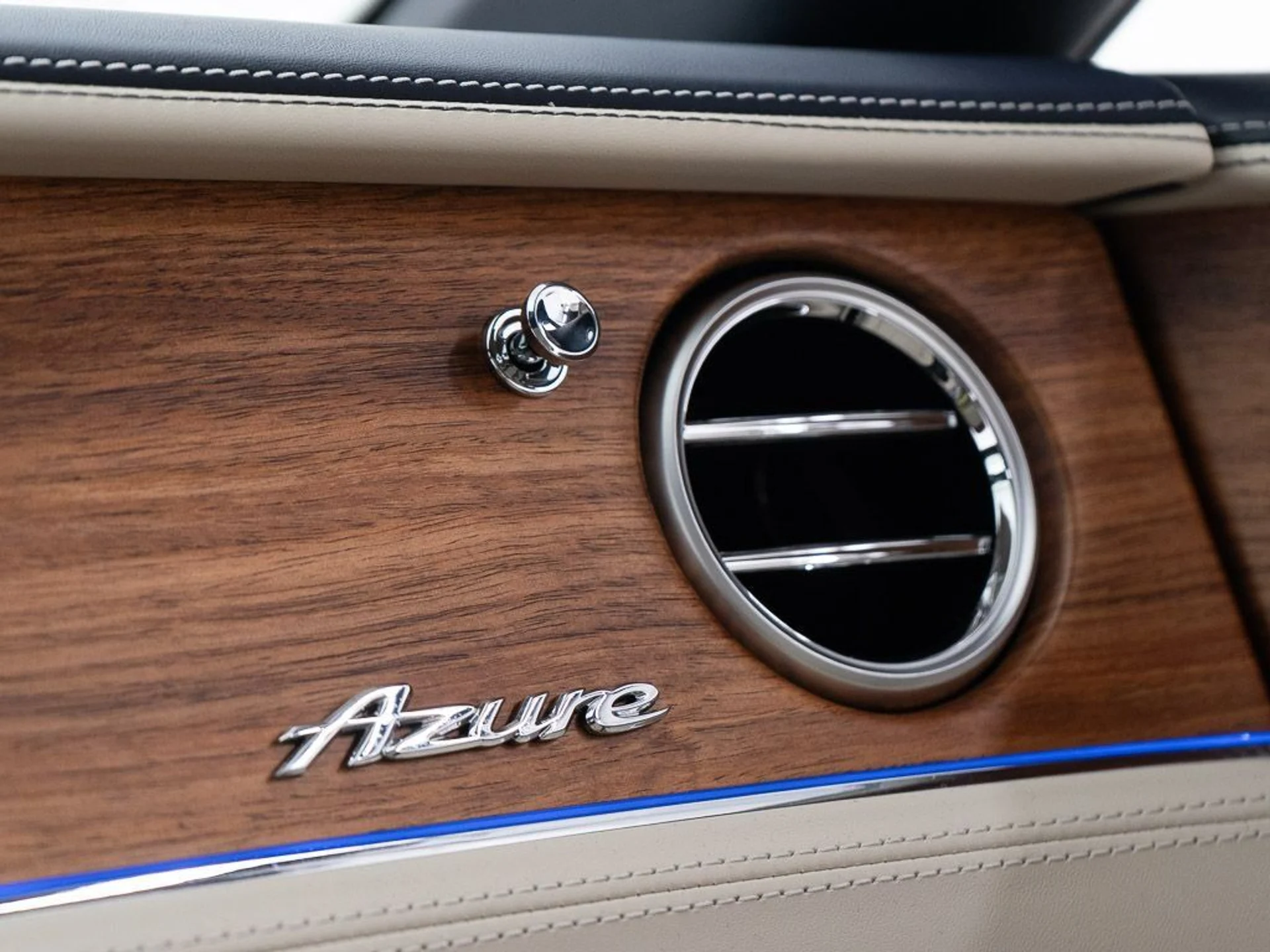 mph043_361331750_5b070c6ba14c0dea8a6e34b34e2bd08a_288f6ca2b4