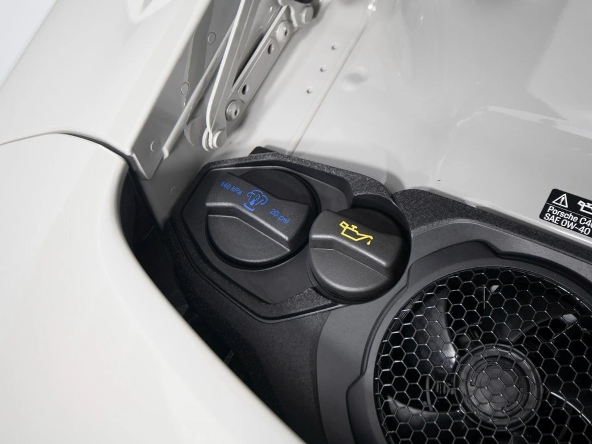 mph043_3617543365_946caa8c43773b55a792c3eb1ce88acbx_37fa2e974a