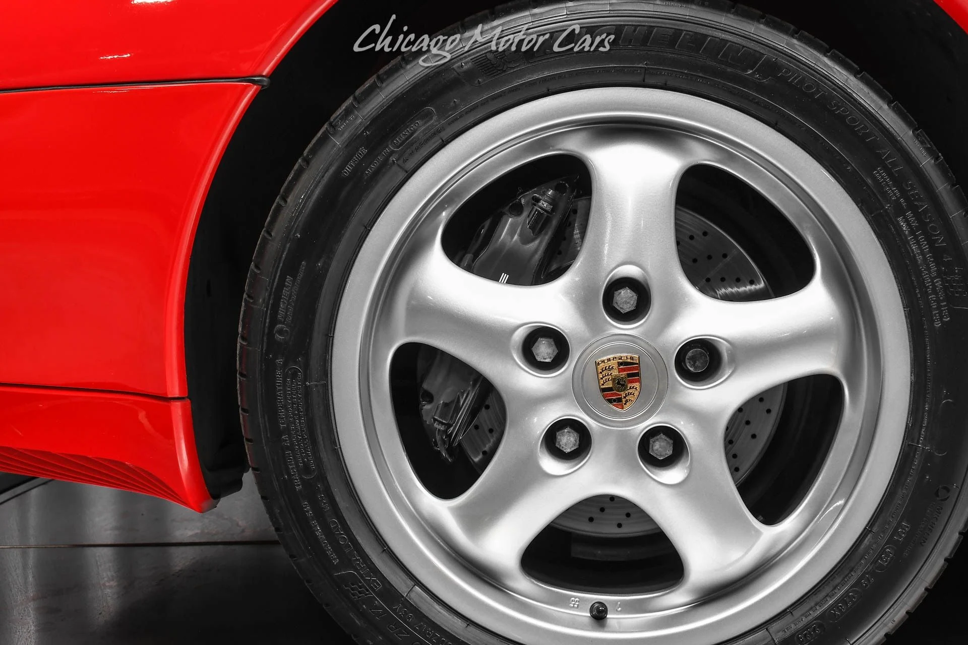 mph043_3645514163_13347_p44_l_054eeeaf21