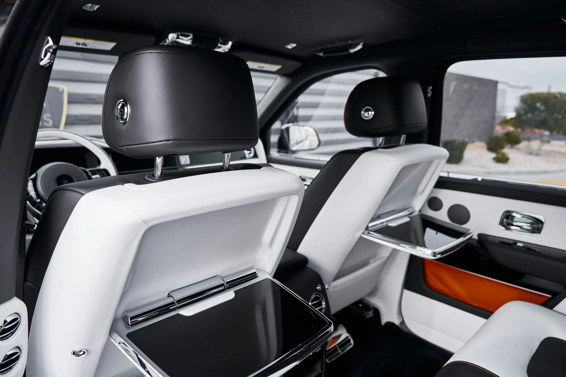 mph043_3649670935_Used_2026_Rolls_Royce_Cullinan_Base_1769135822_f47c13c90f