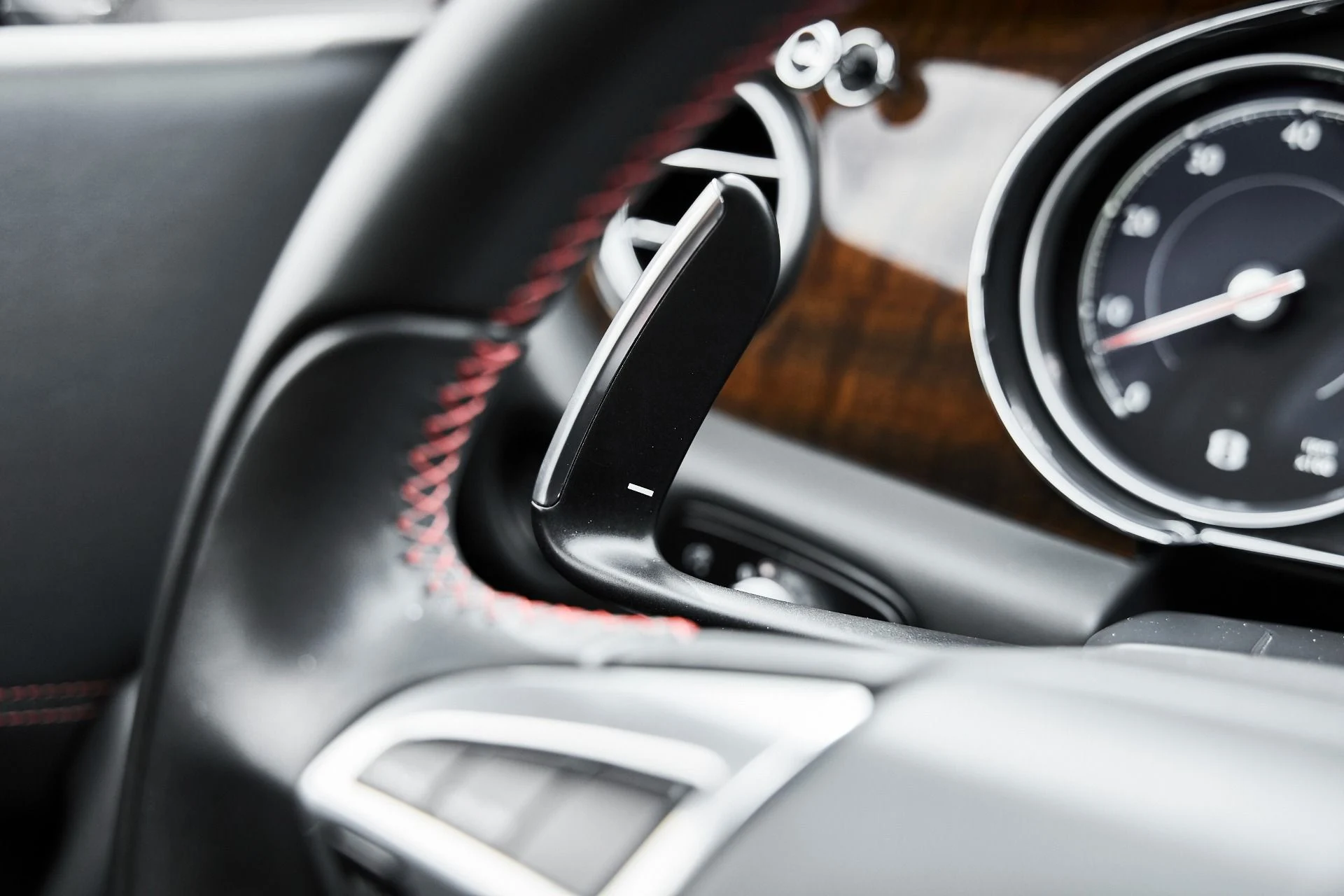 mph043_3650872340_Used_2016_Bentley_Continental_GT_V8_1775005816_5a99f8acc1