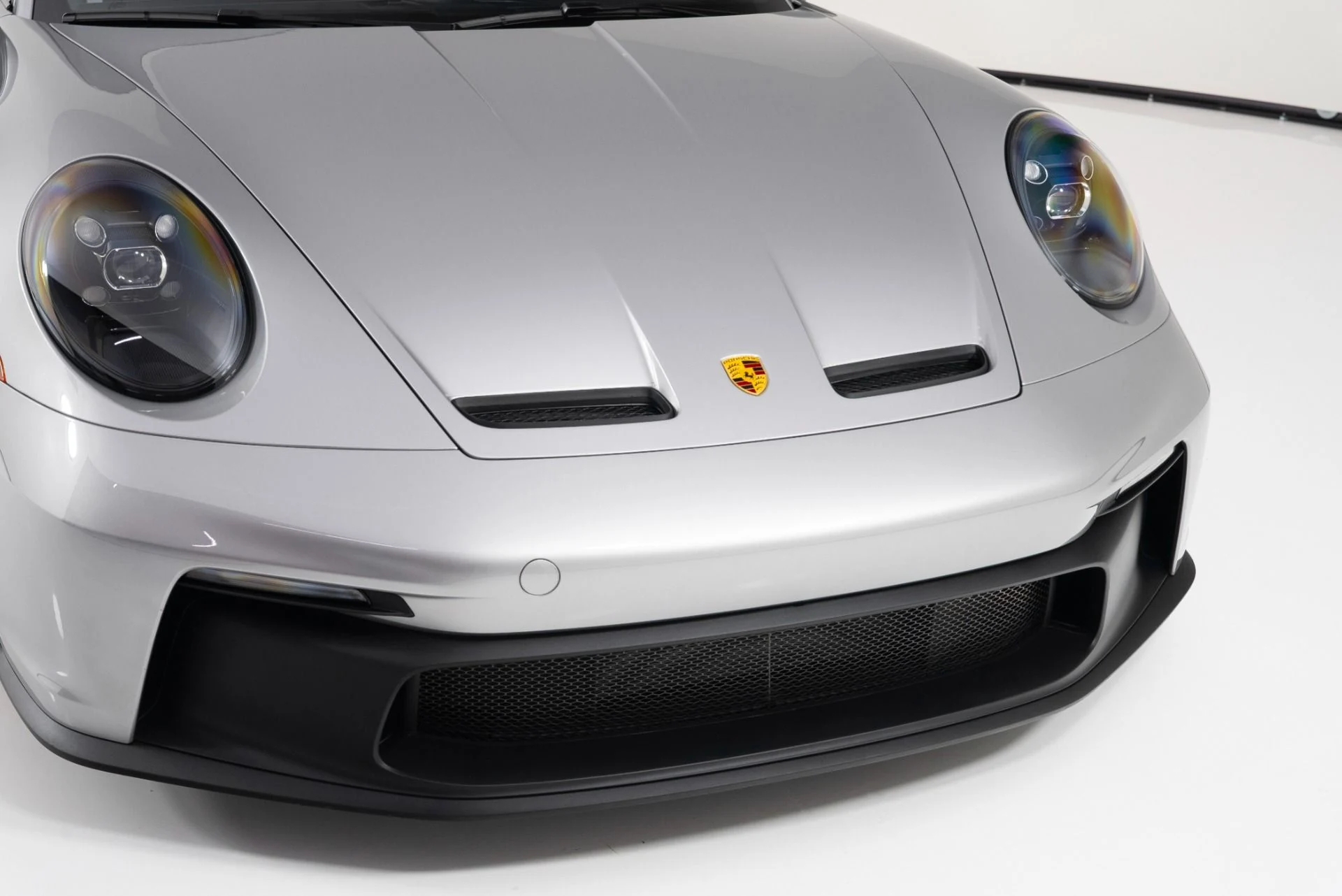 mph043_3652698893_Used_2022_Porsche_911_GT_3_1756855565_4c6fb6c5ef