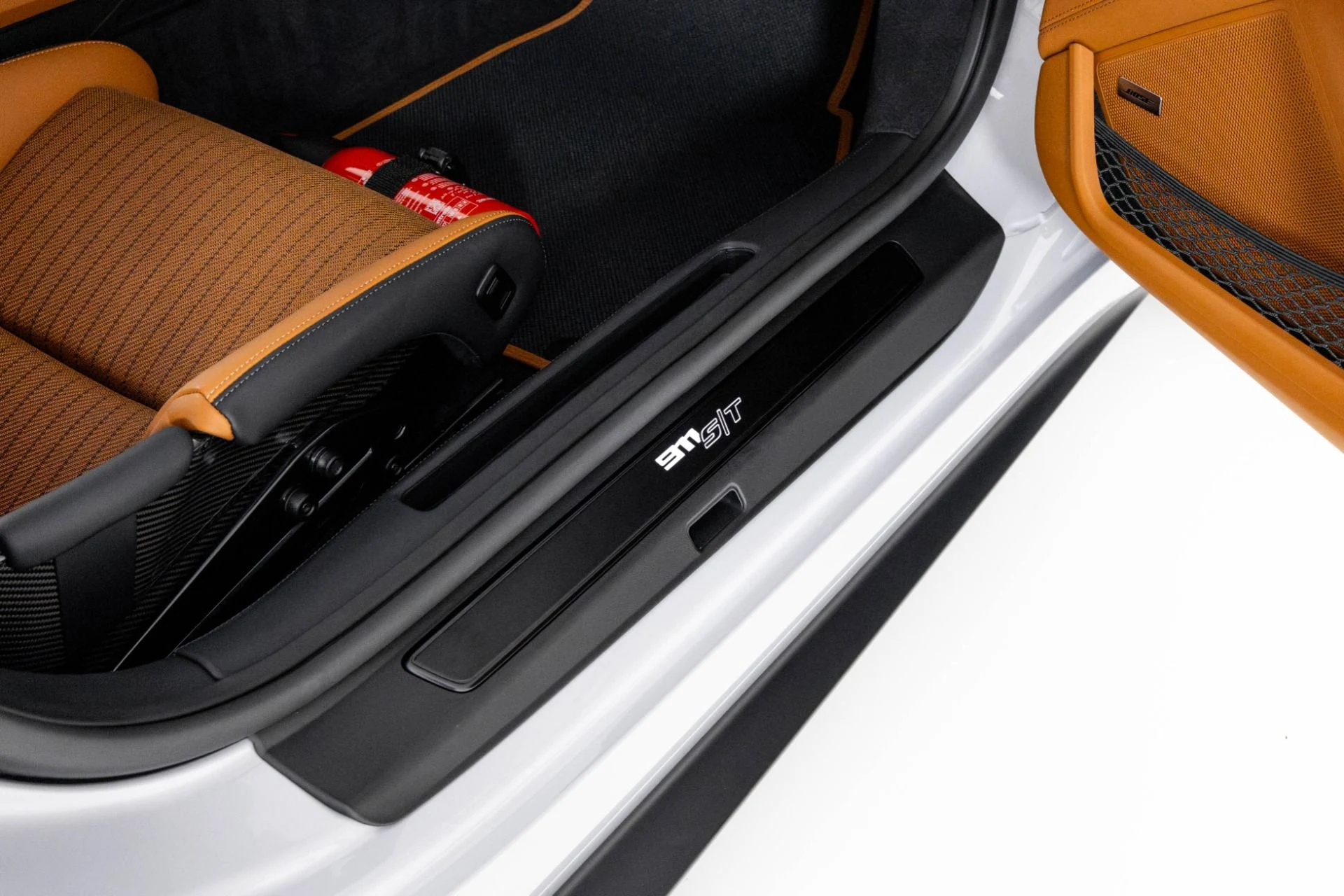 mph043_3676957521_Used_2024_Porsche_911_ST_1762299740_691c2dc855