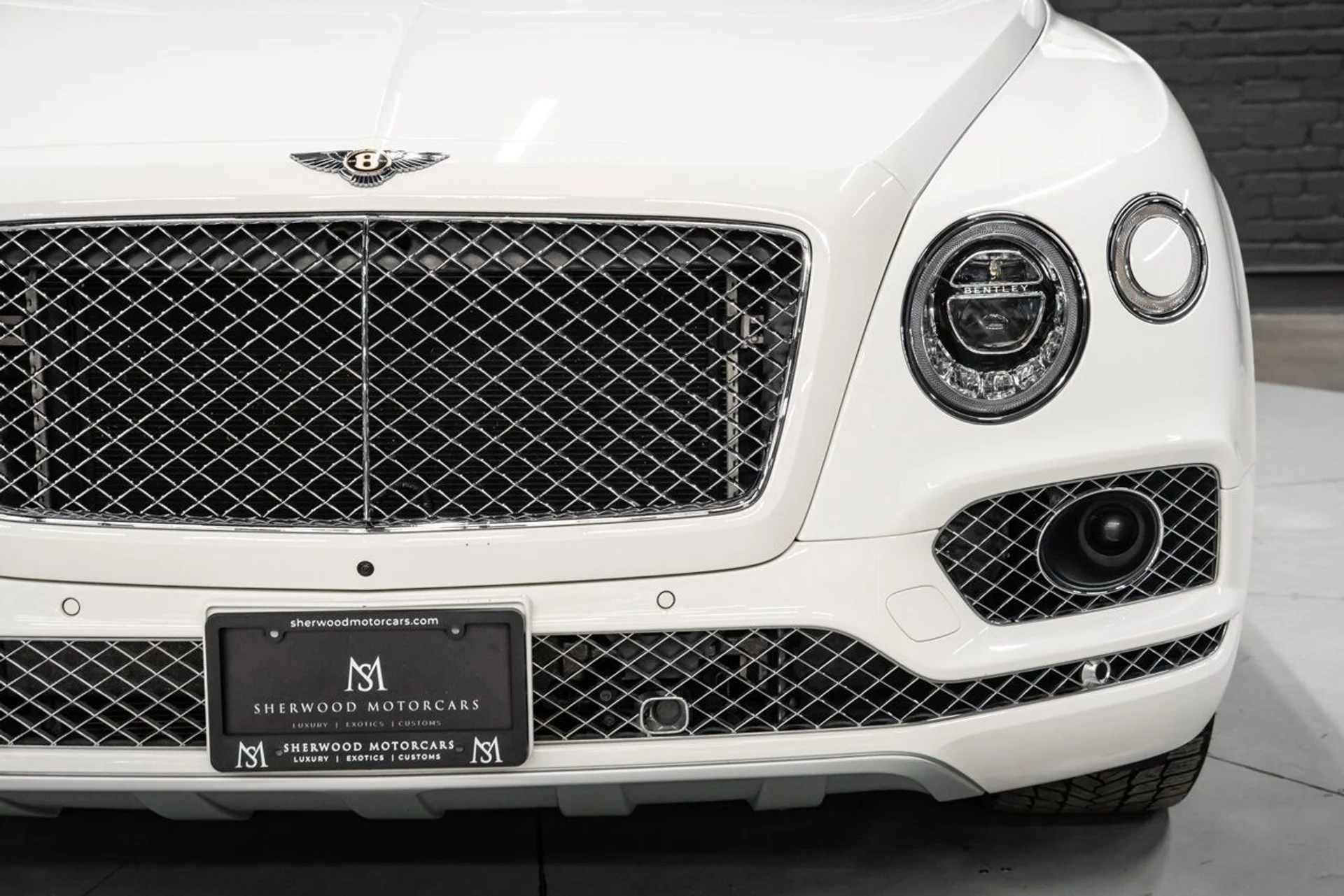 mph043_3683996533_bentley_bentayga_2019_d3402968fb