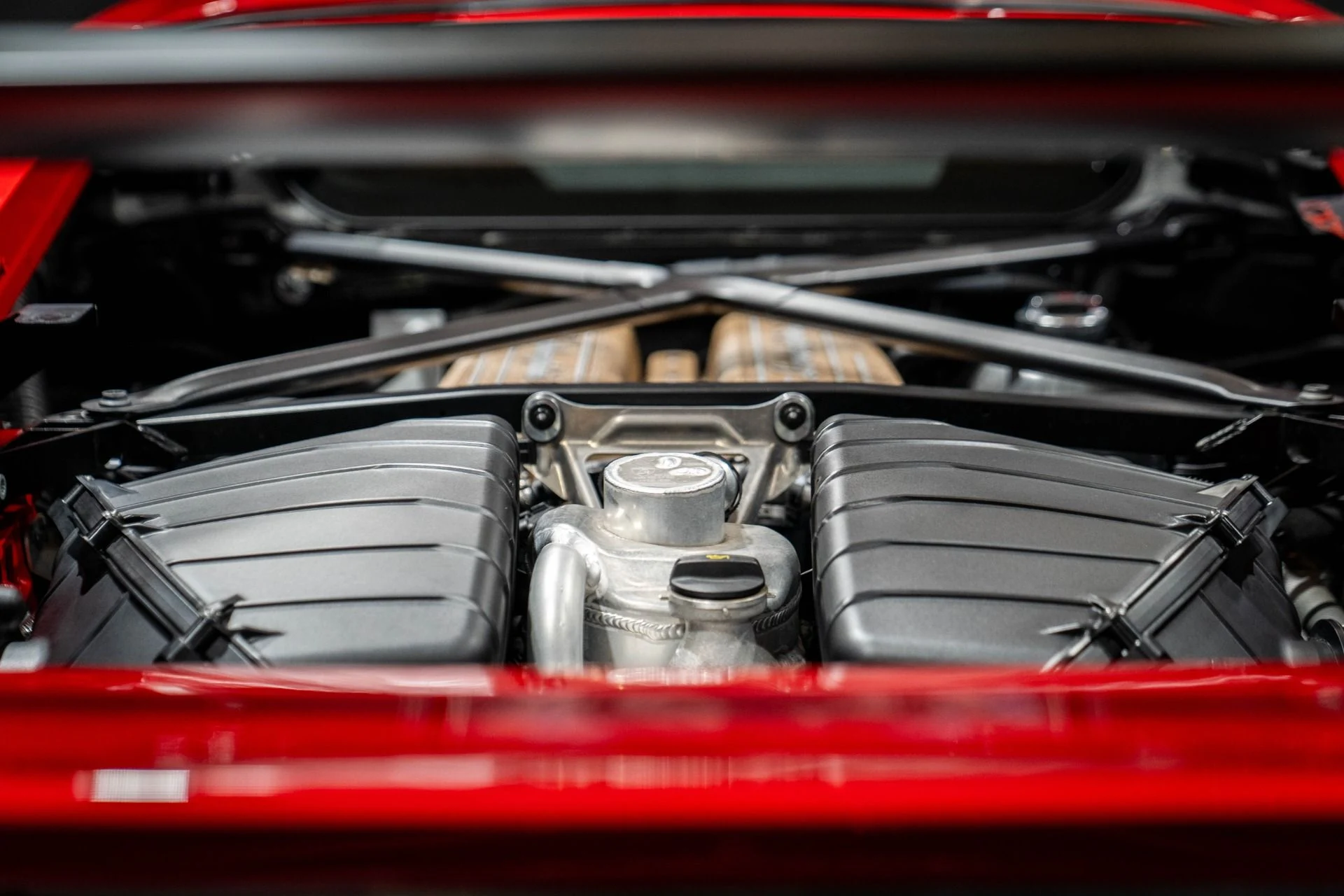 mph043_3684499397_Used_2022_Lamborghini_Huracan_STO_Ad_Personam_Paint_1767634284_59731bd3aa