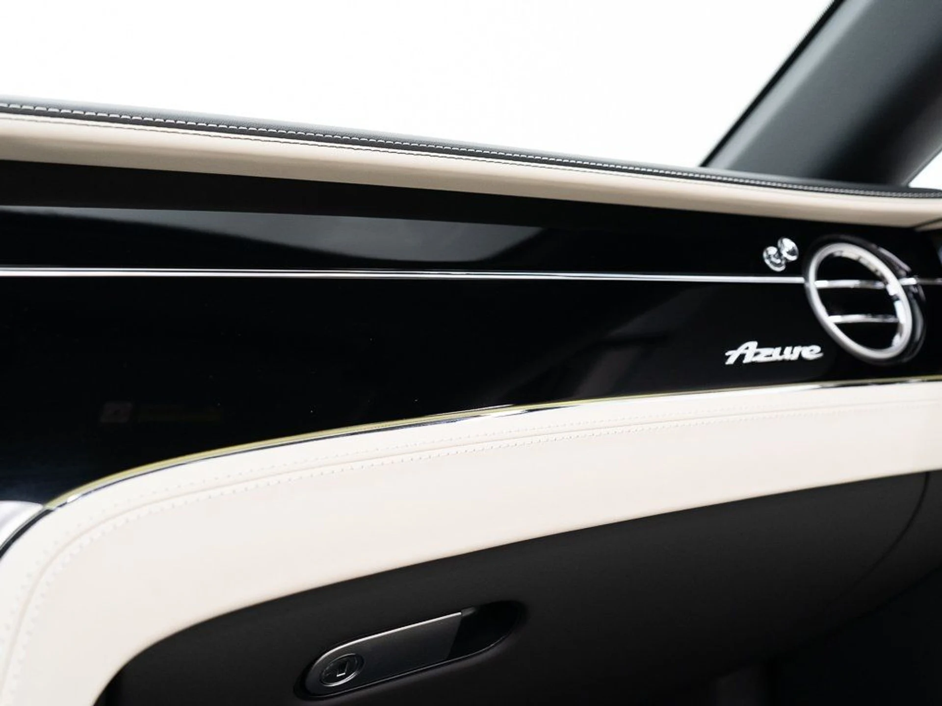 mph043_3692730418_5601e752ca0e156466552dad33b698f3_c7787fcbd2