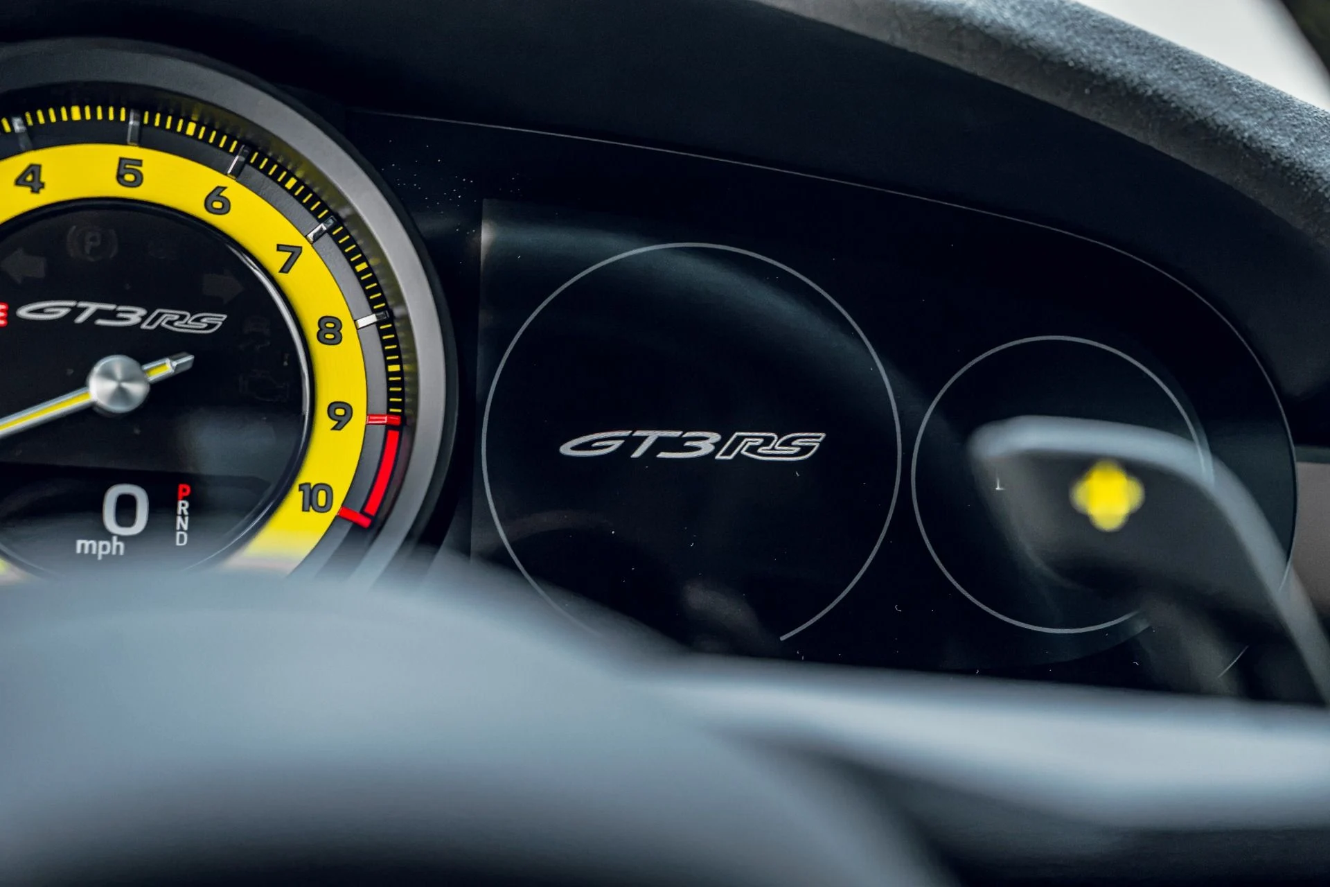 mph043_3700779039_Used_2025_Porsche_911_GT_3_RS_1782865449_6e7137e272