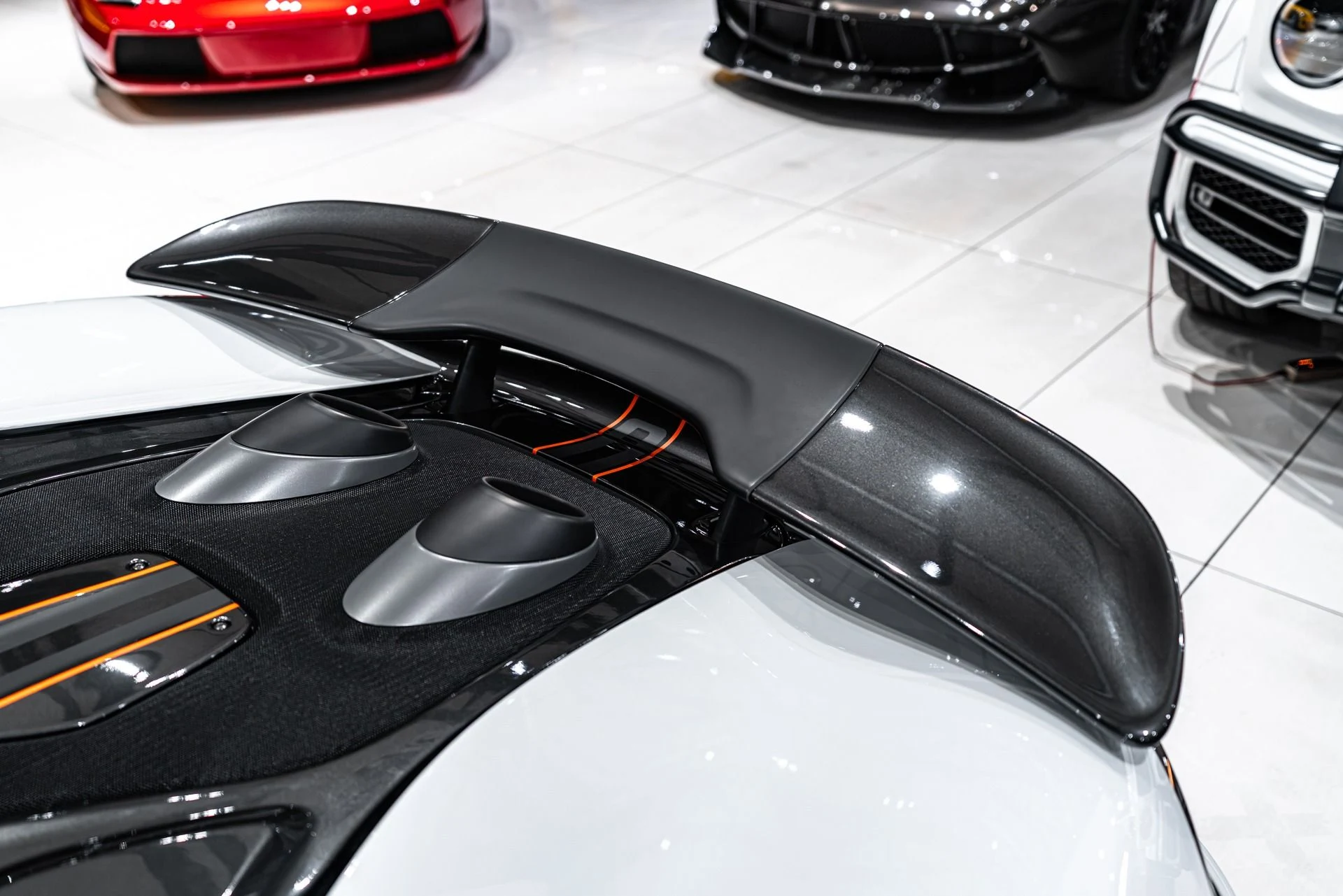 mph043_3714214631_13105_p44_l_3eecf80402