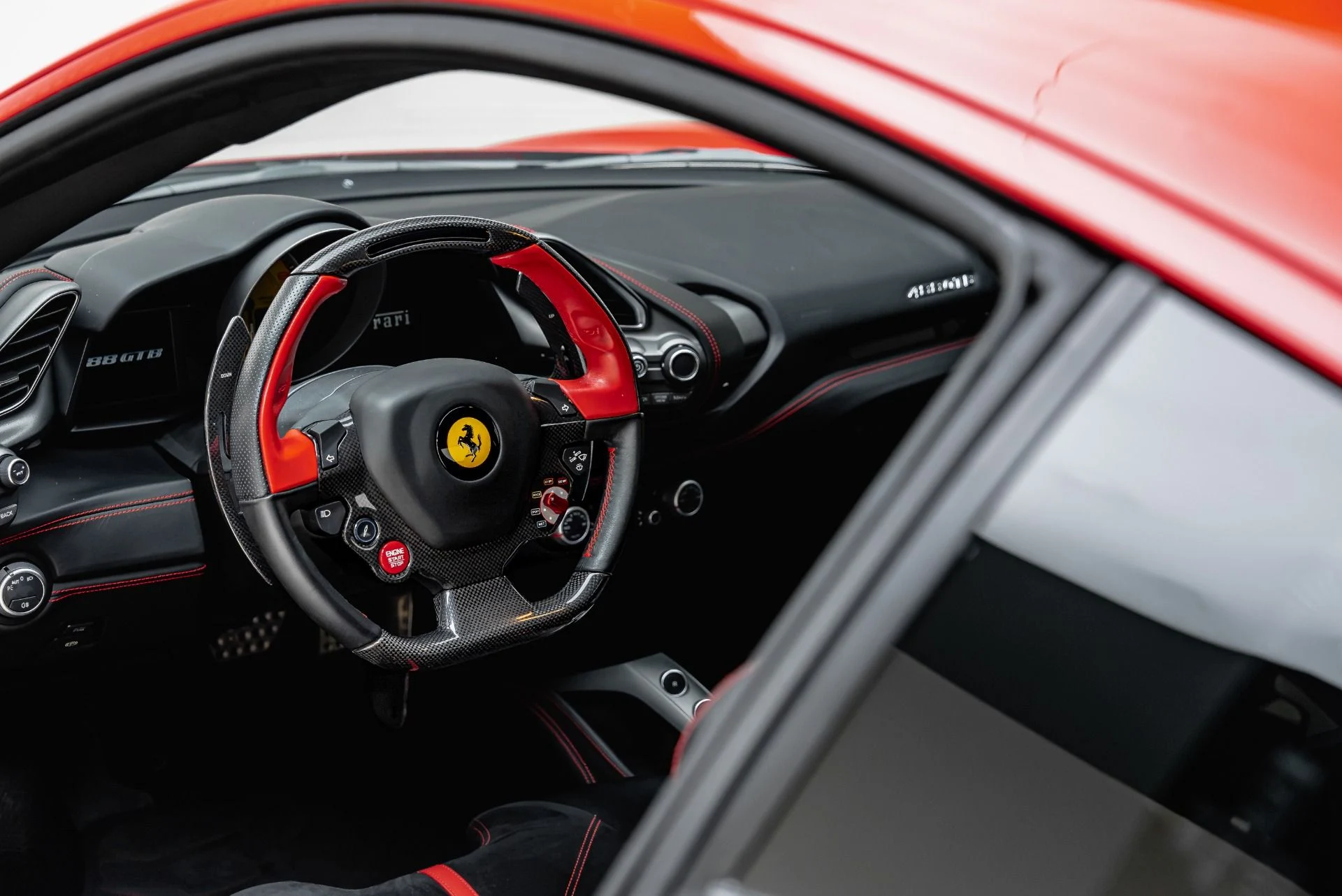 mph043_3726941244_Used_2018_Ferrari_488_GTB_1784764971_b5365052ba