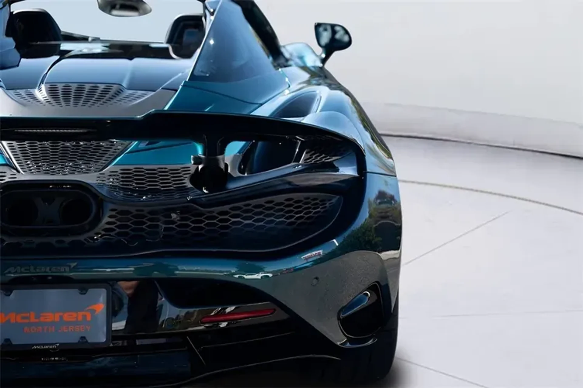 mph043_3733687490_Lg_Gm_QDIR_7_RW_Zutg_R_med_2075aea8f0