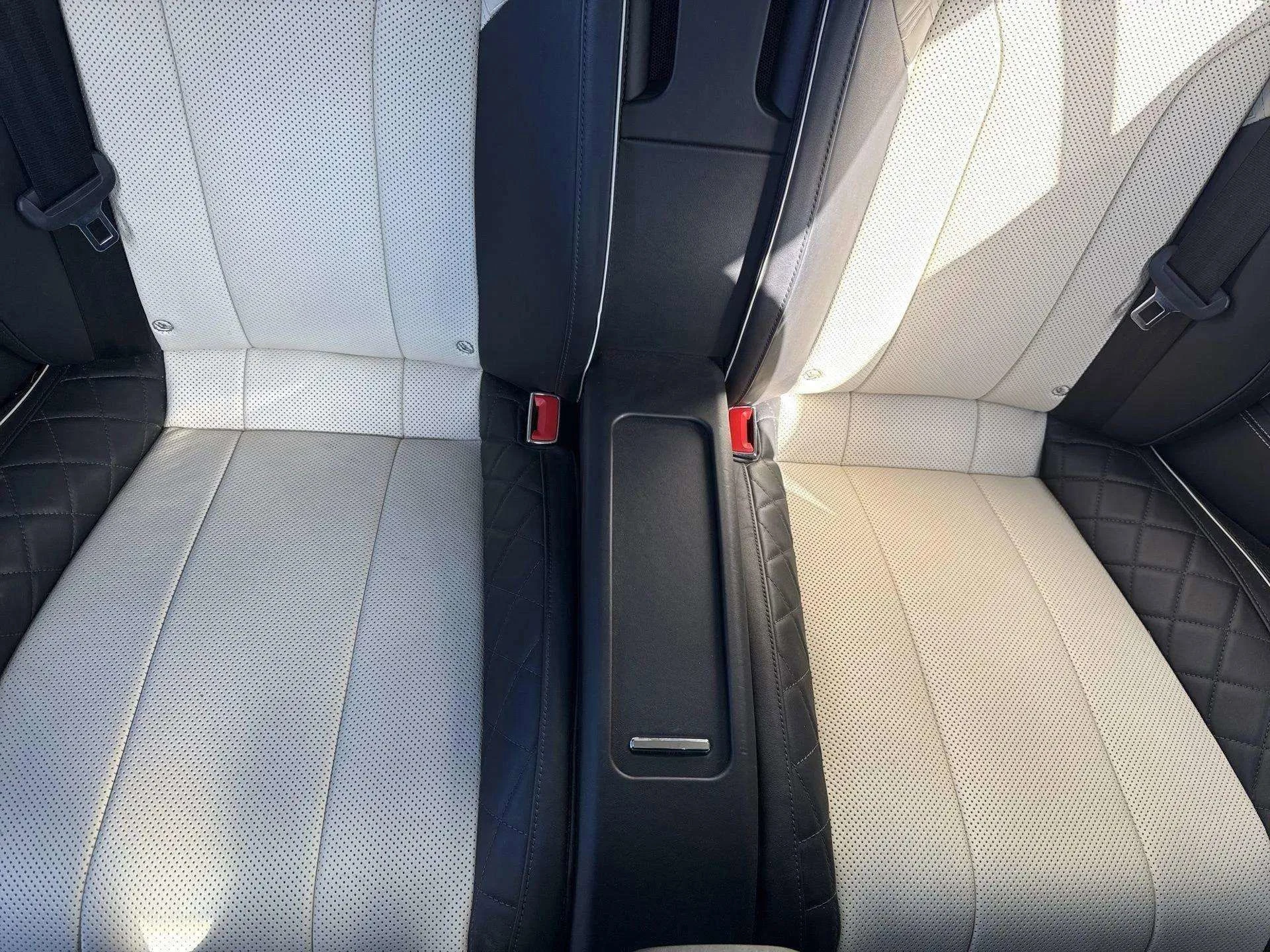 mph043_3736391560_28c1f618d4cc4db3baf31e1aa6b1cb10_8613d6441d