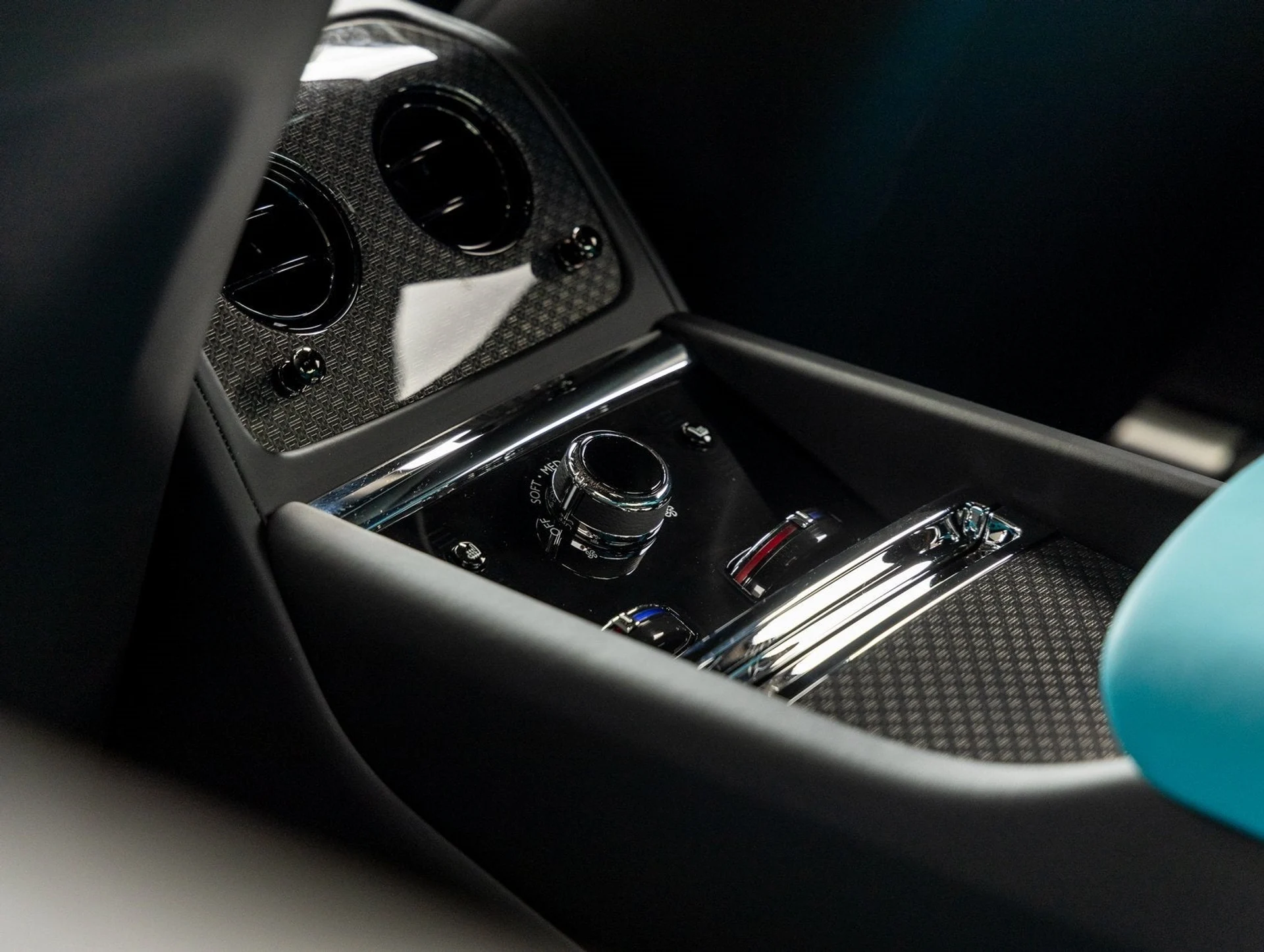 mph043_3739948588_44_c48bcf8706