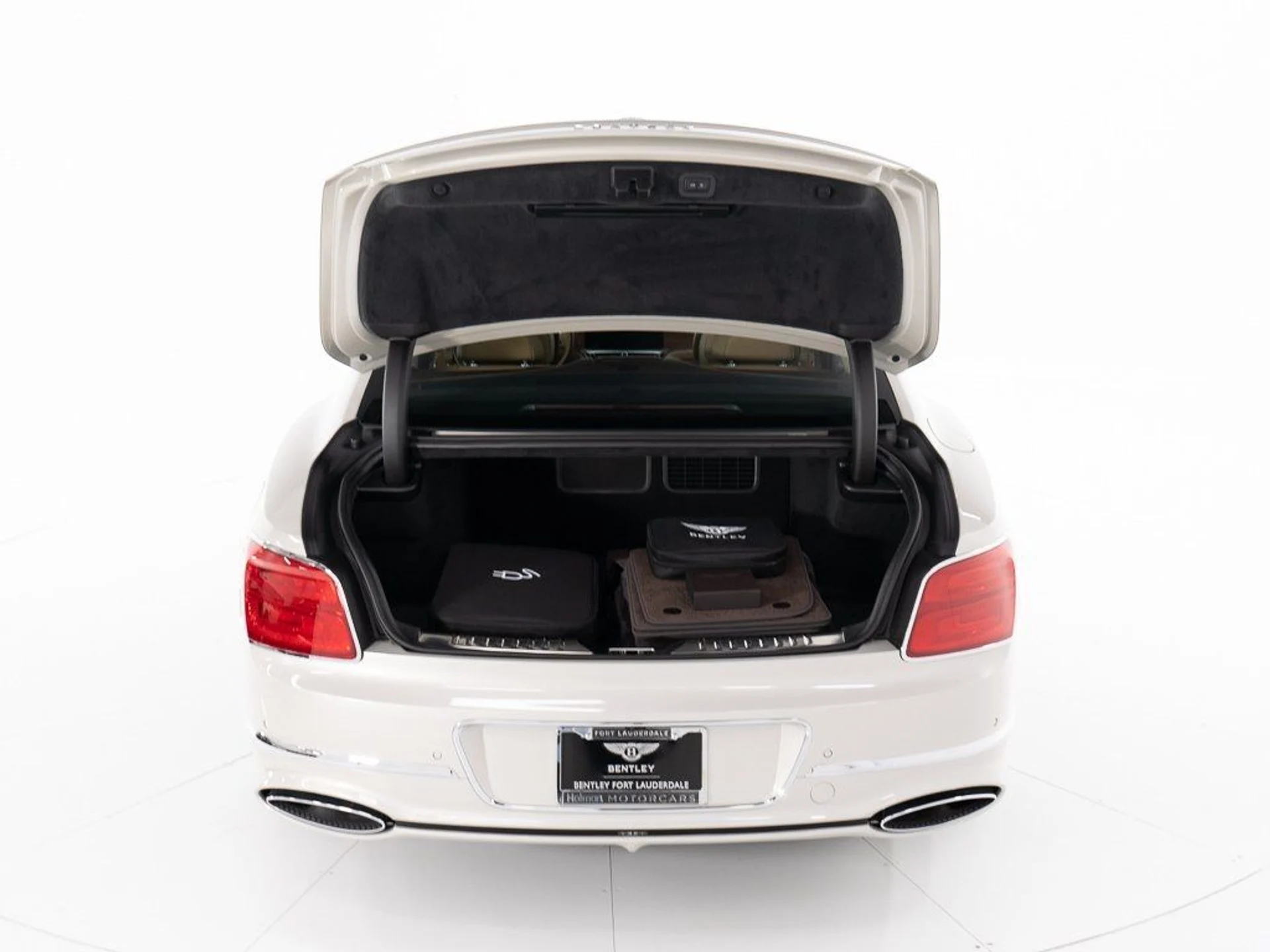 mph043_3742521842_fa986f85f587d7cdbb0984841b88b13e_e4d403a914