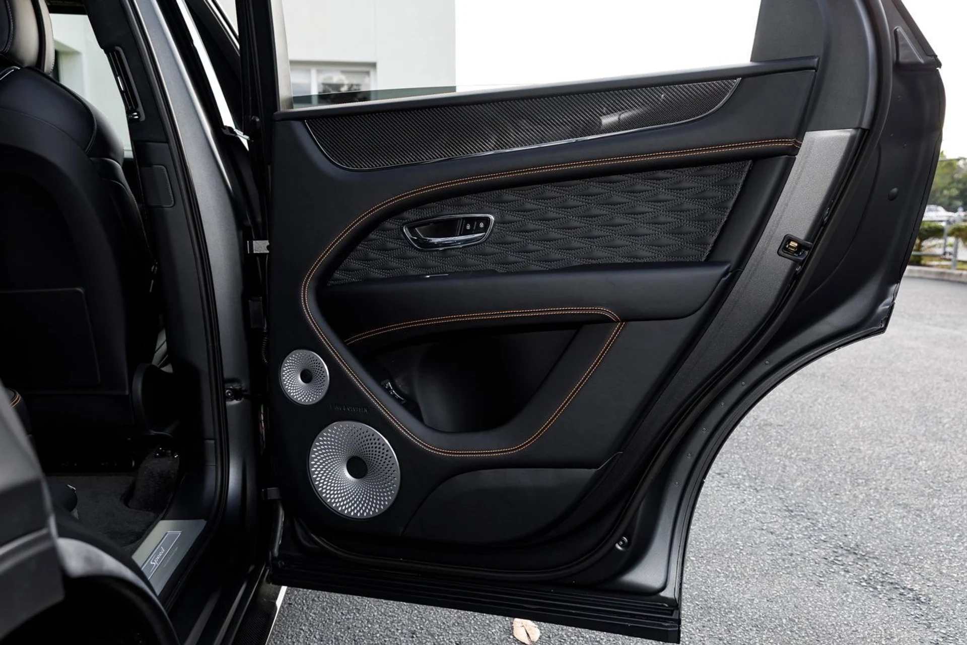 mph043_3745215974_69a1d6ab008f6520e6722adb7c2ca2aex_d09870b45a