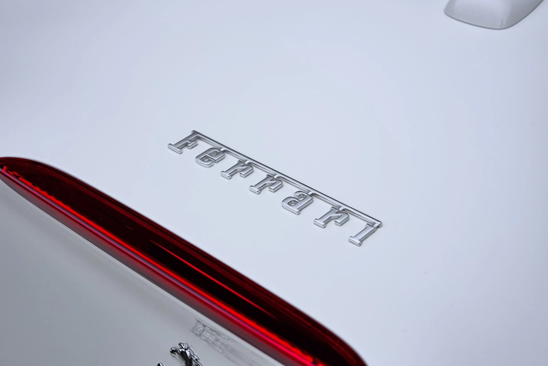 mph043_3746258771_Used_2022_Ferrari_Portofino_M_1773357506_a031e249cb