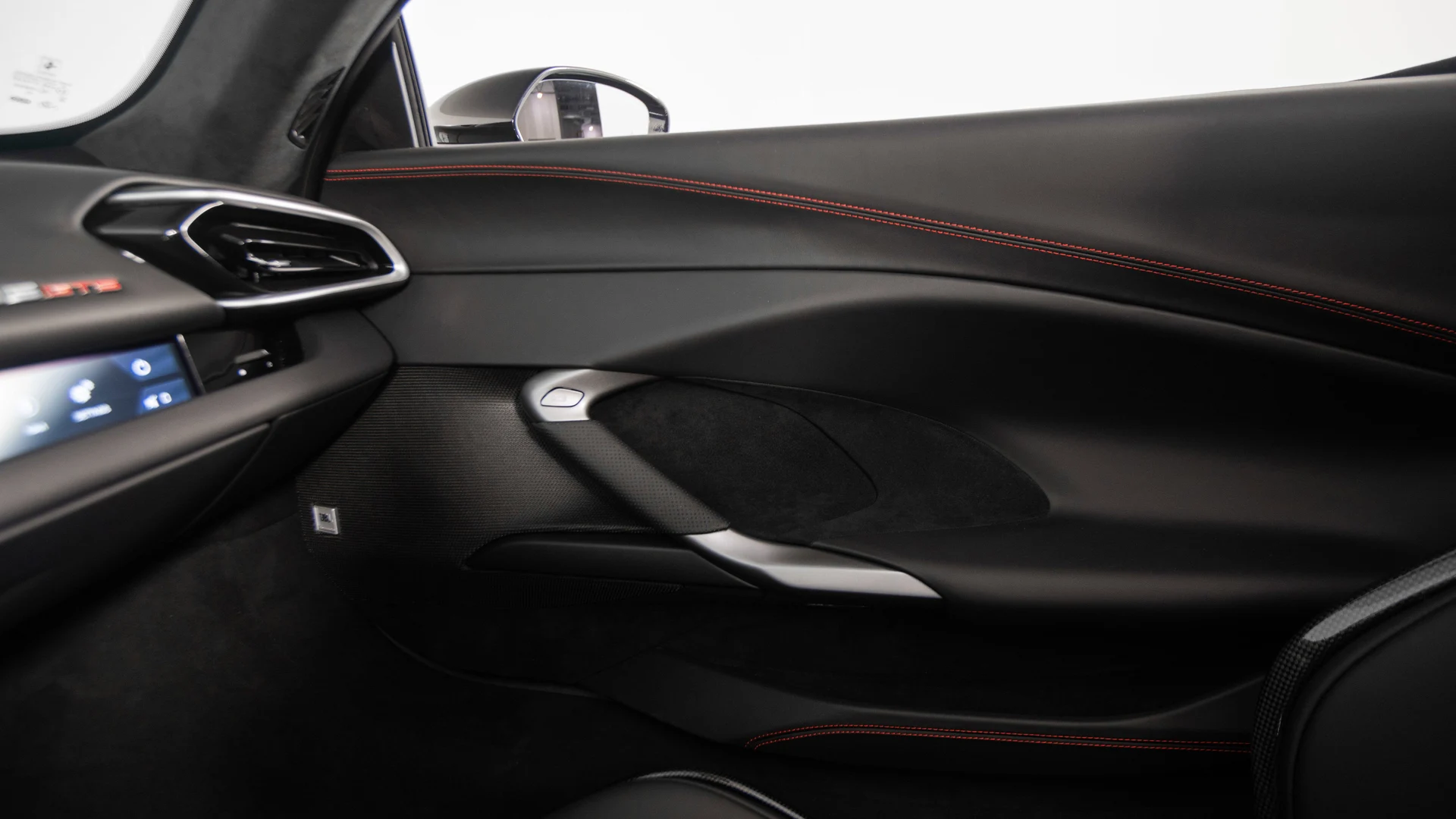 mph043_3753478693_ea8e4cfedd3040cab661101b58a6543c_dd7661750f