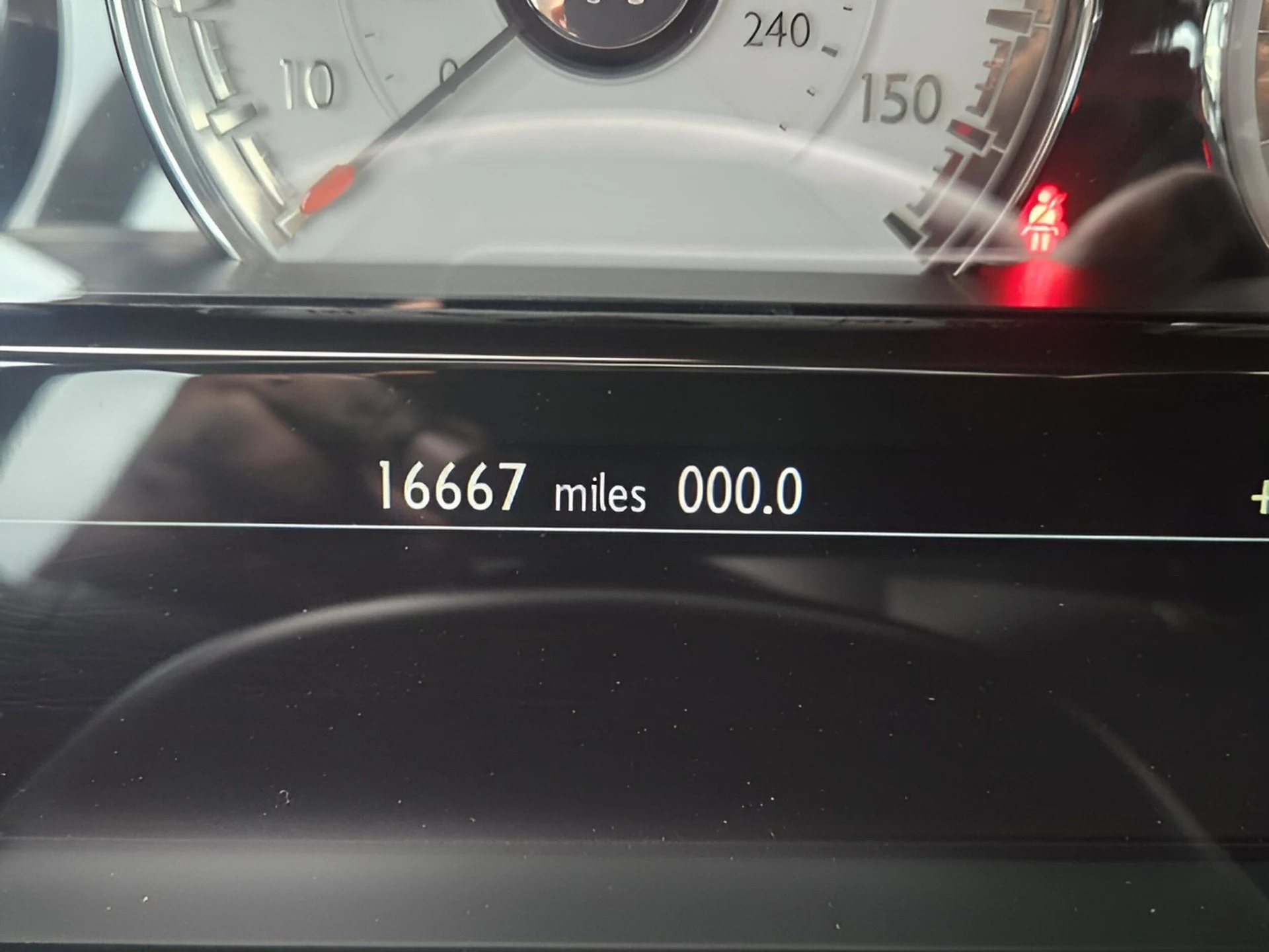 mph043_3767632900_61f54f1b7abeedd1b25fa384164e33b8x_6e80f58de4