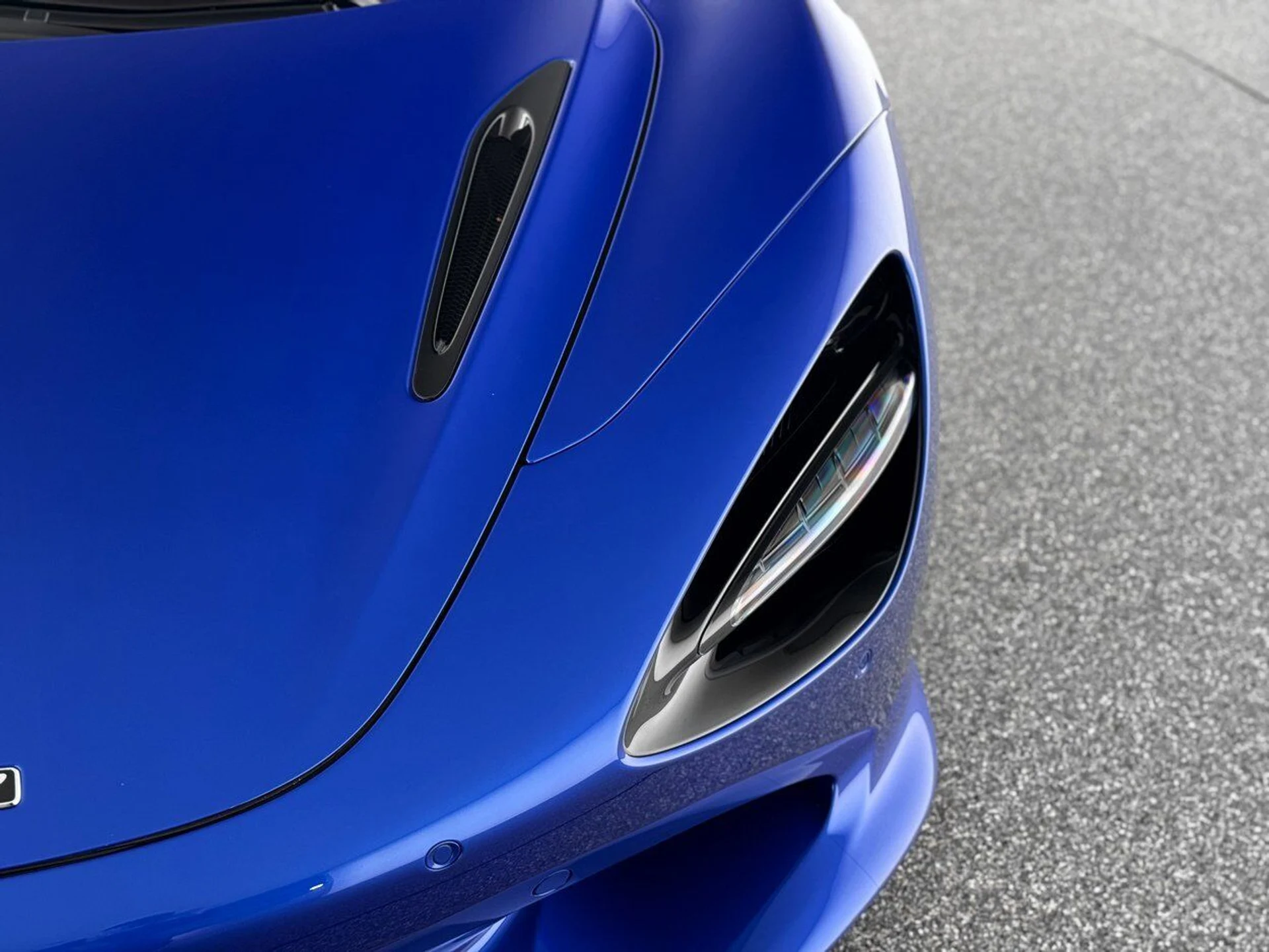 mph043_3780873894_e01e39e48d3d6d2d871fd0073d9f2089_64eebeab79