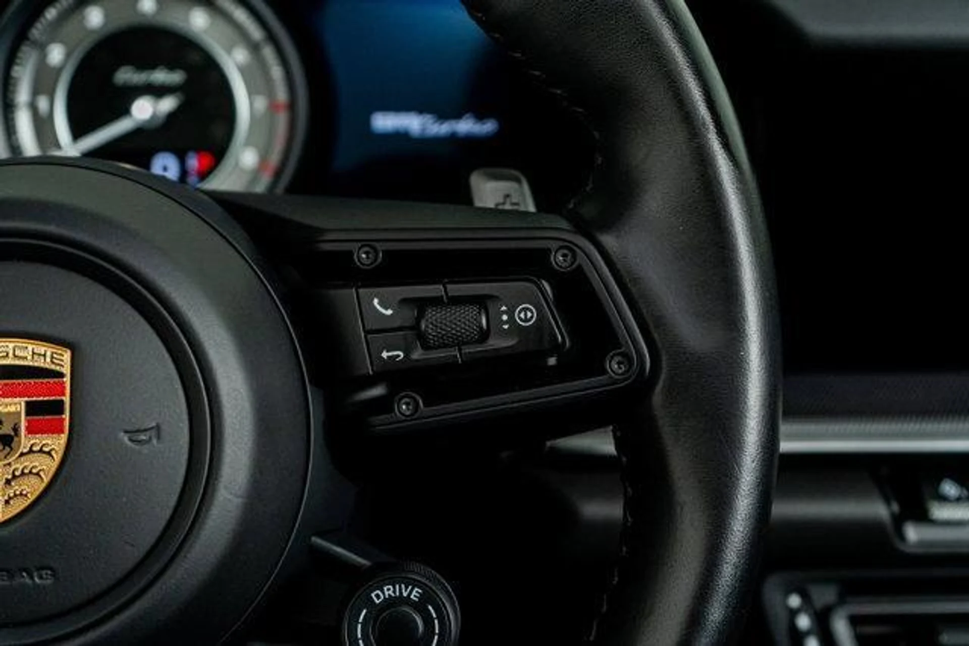 mph043_380104524_zxx_HR_l_X_Bo_Enh_R5w_Uyk_V6_J_Rw_U_Zs_f748479412