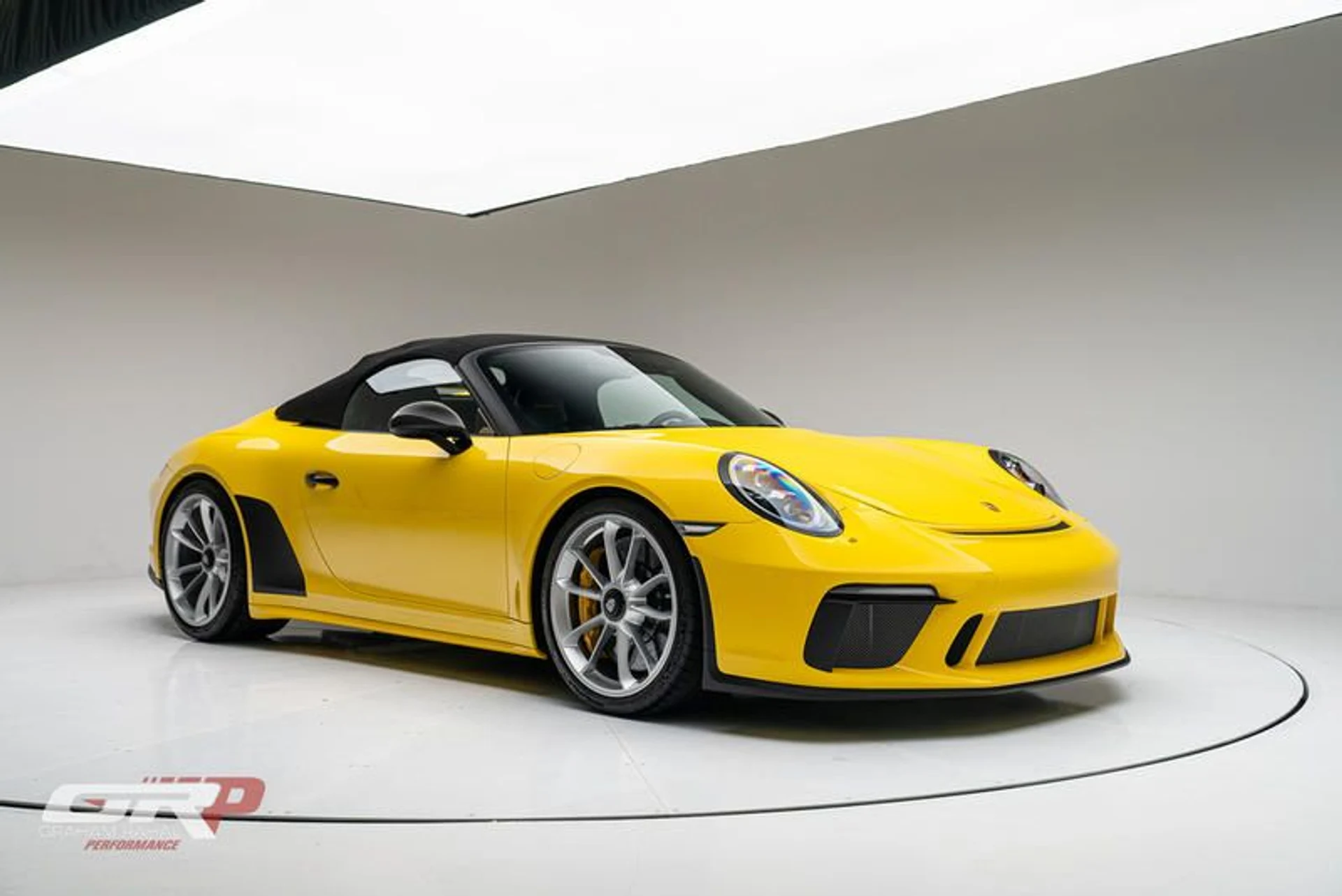 mph043_3810832663_F734_CF_73_1705_4695_9_E15_99_DCB_476523_F_8130687a74