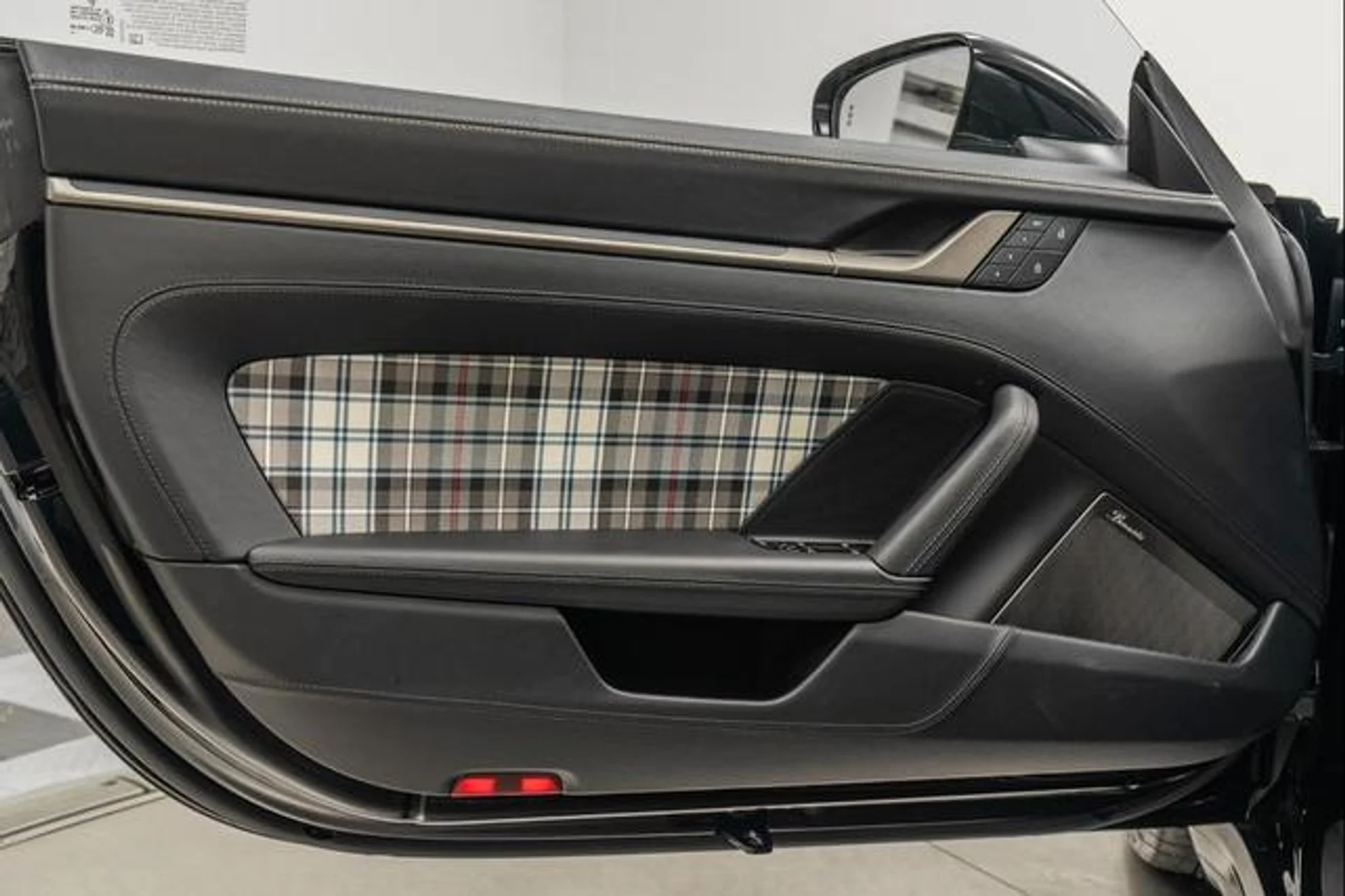 mph043_3812562603_M_Bp3mhn_Y1_Q_BIJ_Xy_XS_Gi_EO_50y_OY_2a06b87b88