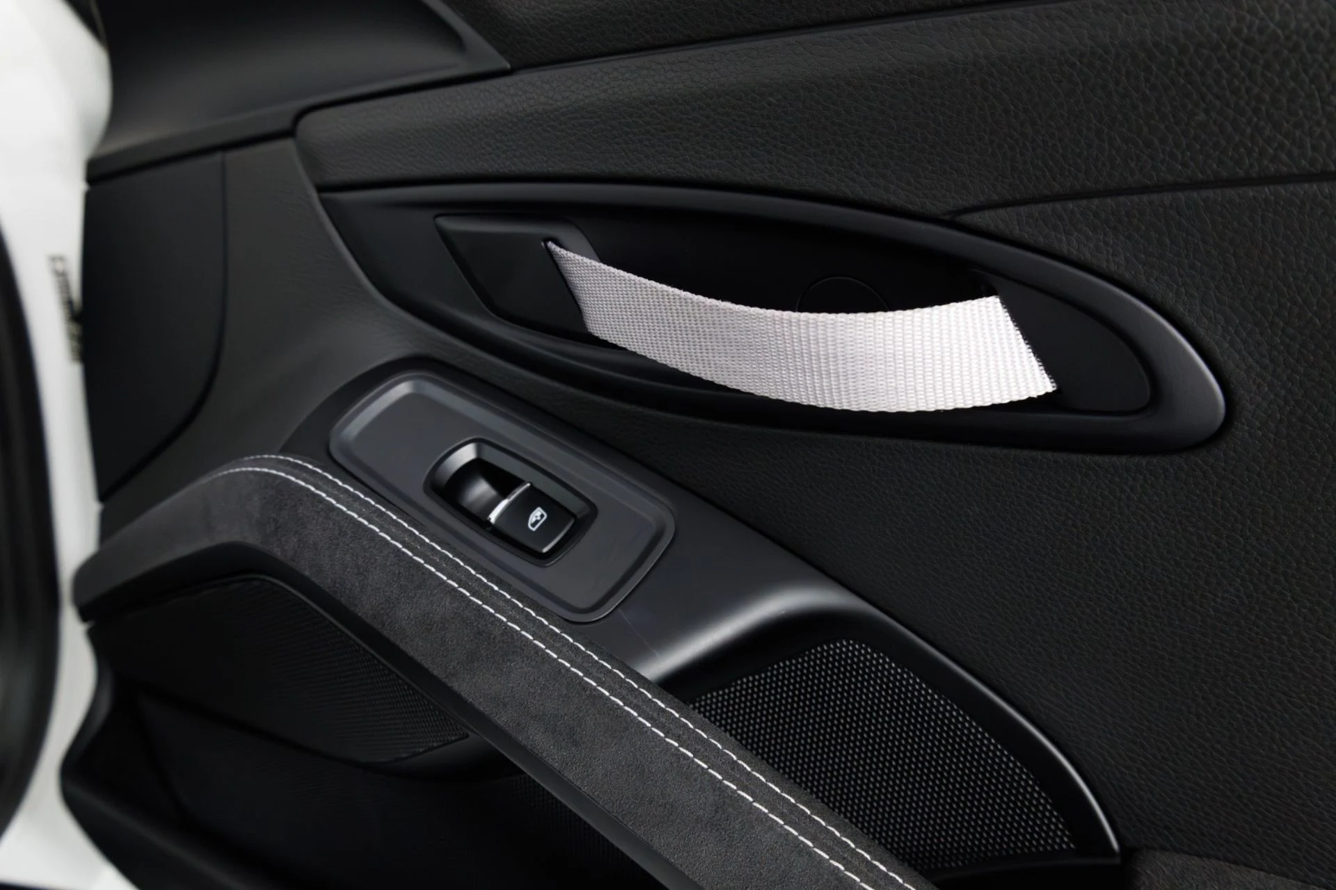 mph043_3825585080_Used_2019_Porsche_911_GT_3_RS_1774651734_9ece5a53c4