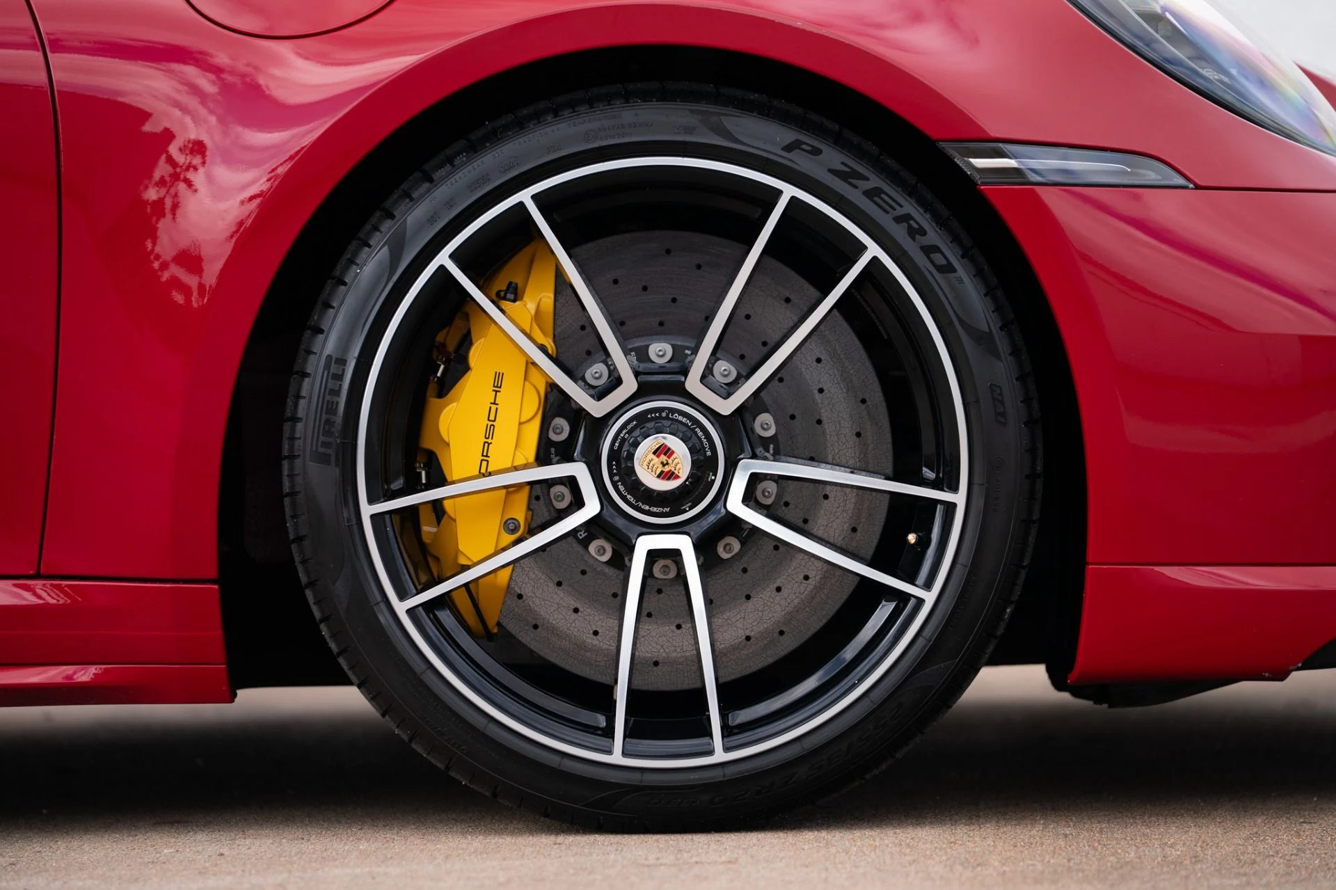 mph043_3830243614_Used_2021_Porsche_911_Turbo_S_Cabriolet_1765565063_dda8ab9b7c