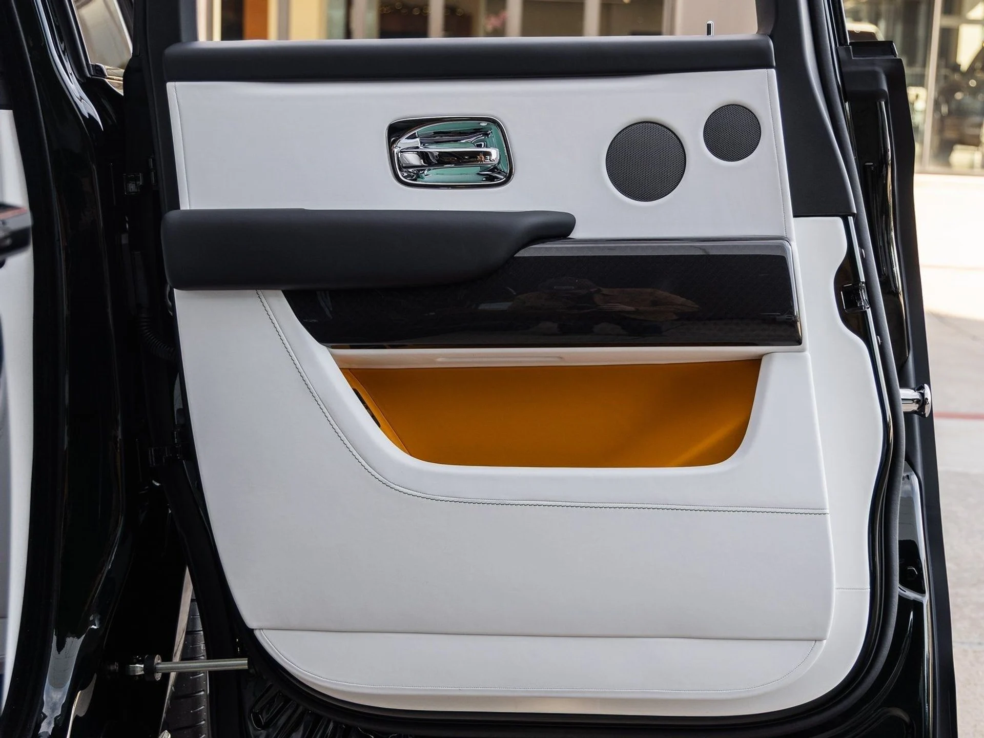 mph043_3834024711_44_2892f3291d