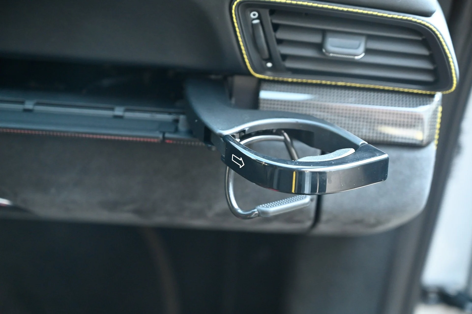 mph043_3842115857_fceebdfecefa4486ac78d31ebe7b2be5_20cd7e2431