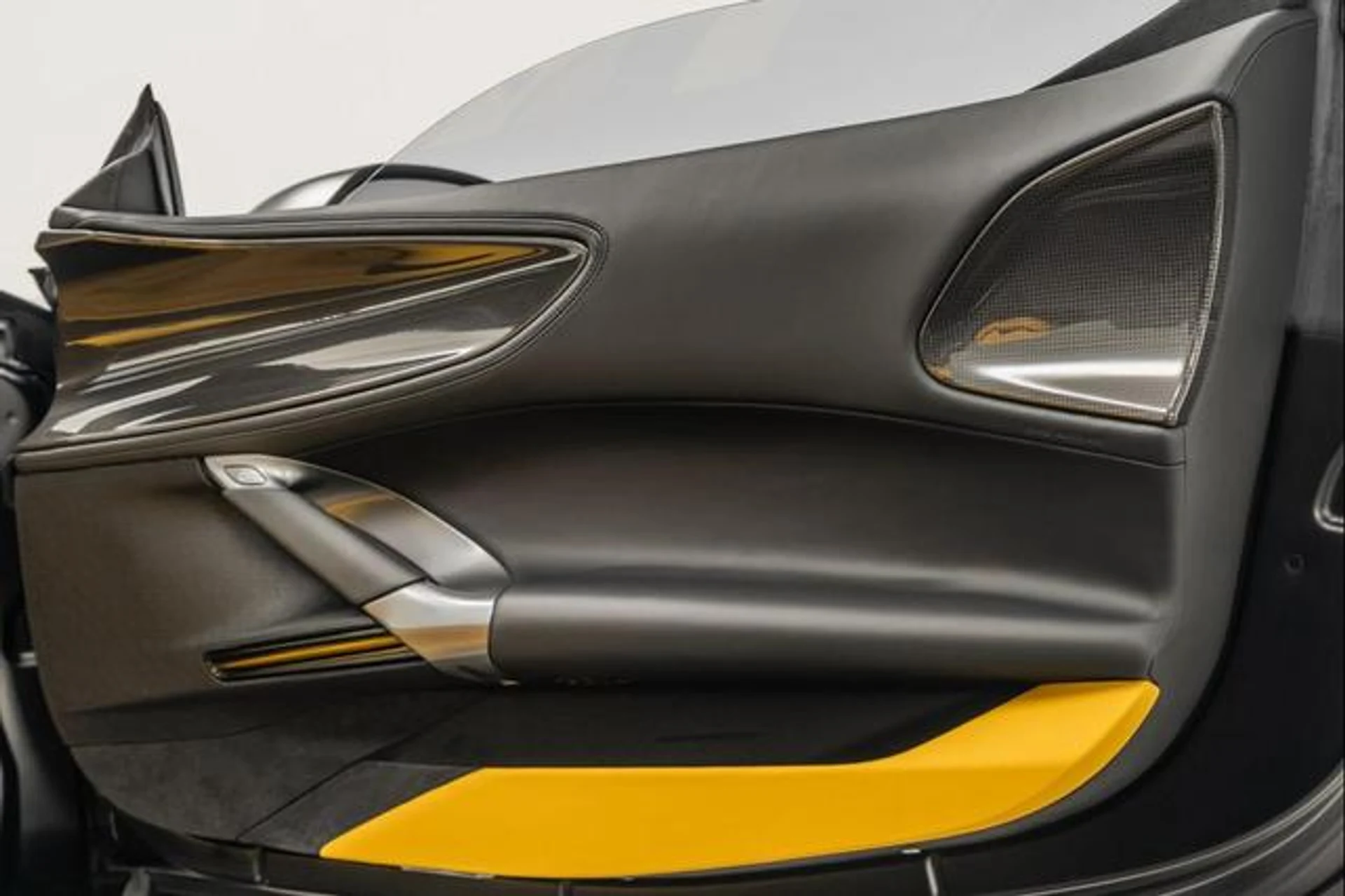 mph043_3842766945_Lo_V6_Hchb_Ad7_Kj_JUQR_Uy_N0lnl_BQ_9fd64d7e26