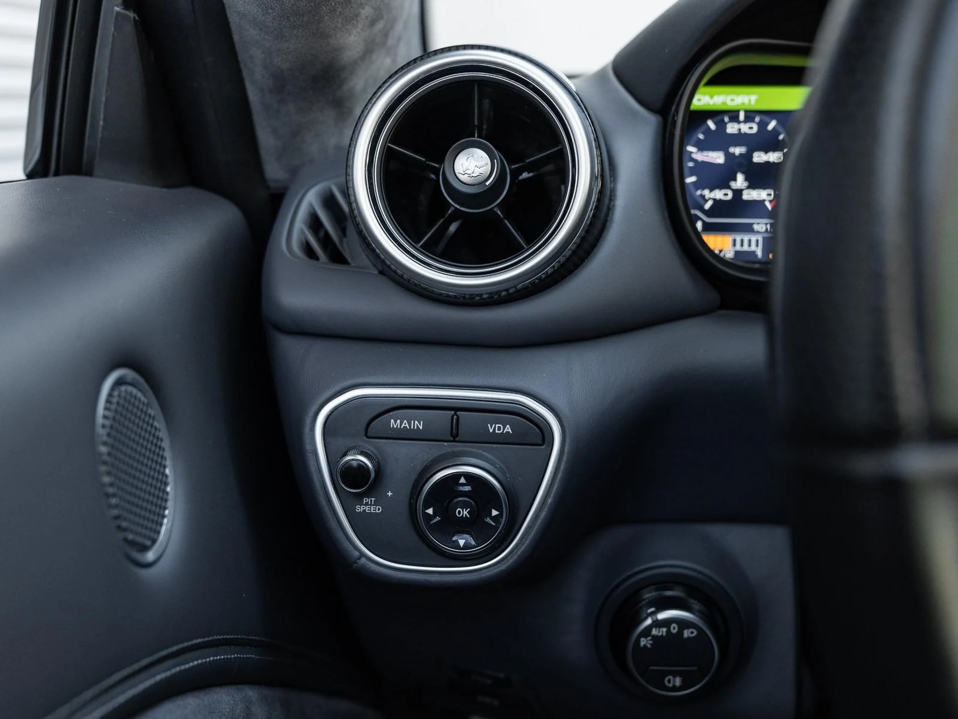 mph043_3847123750_Used_2015_Ferrari_California_T_1758132745_f2c09f2dfa