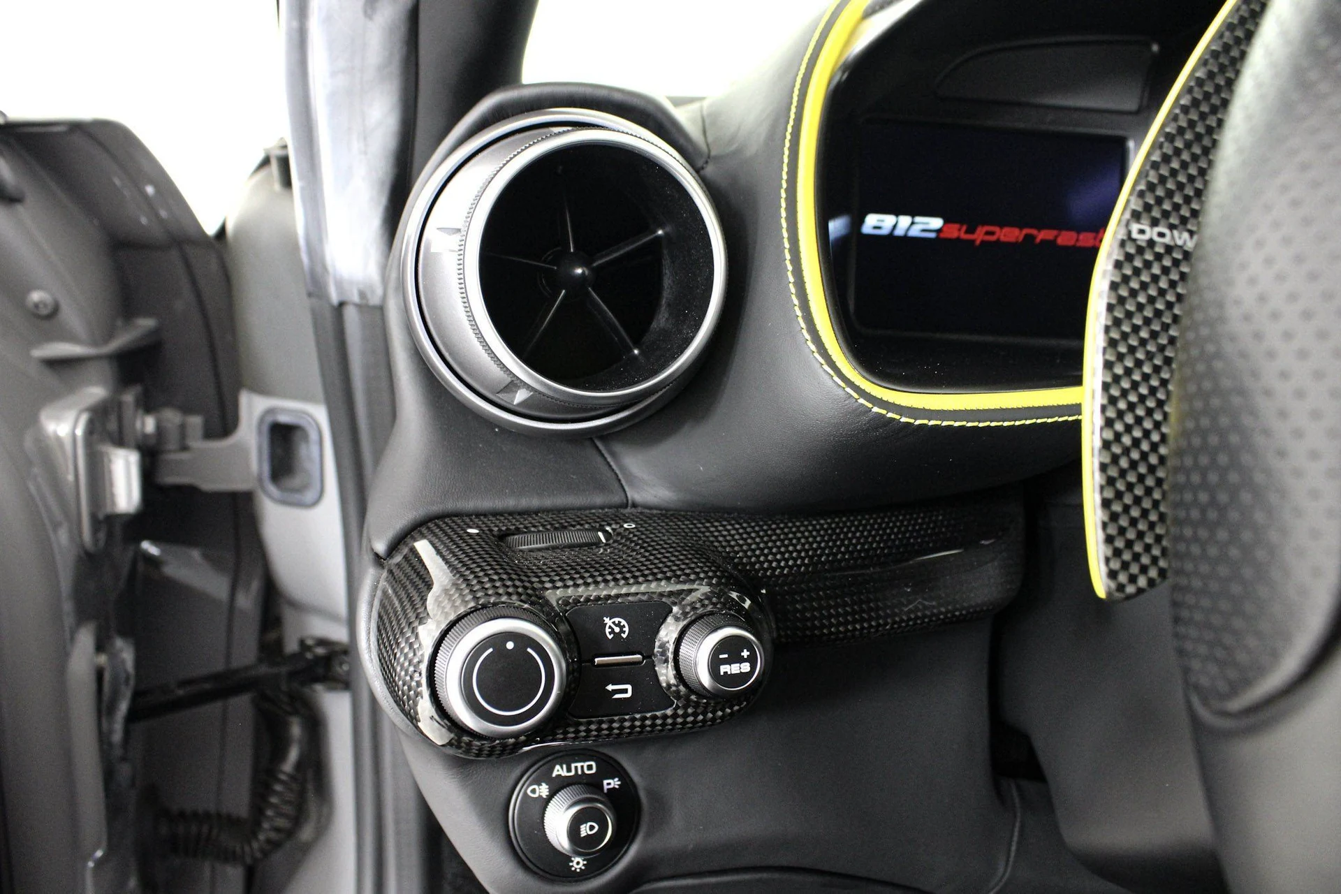 mph043_3847912578_448386fca74c18d55d2cc57497e840c2_c5315112ae
