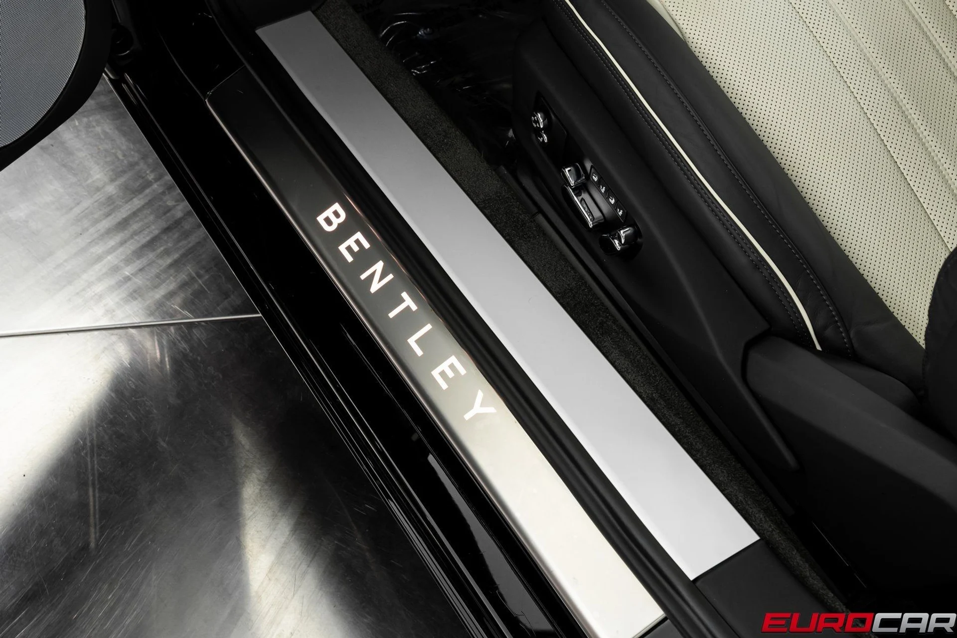 mph043_3853190856_image_44_bd109e2c9c