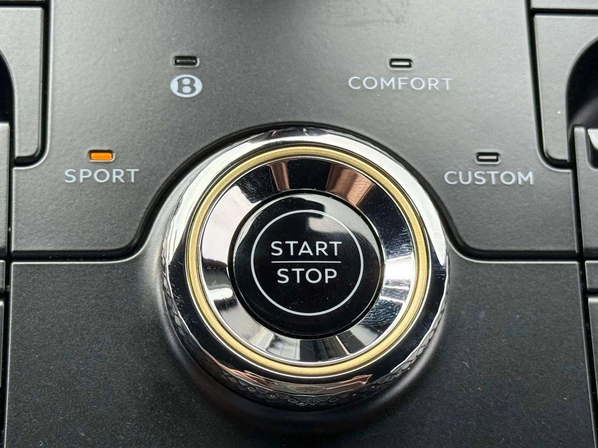 mph043_3854809678_d730d803c38e437ca050f64147e2936b_8827803280